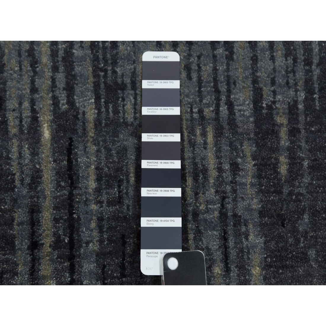 Gray wool rug - 7