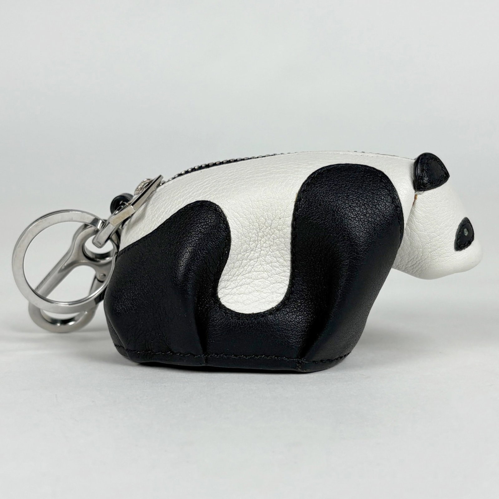 Loewe Keyring Leather - 2