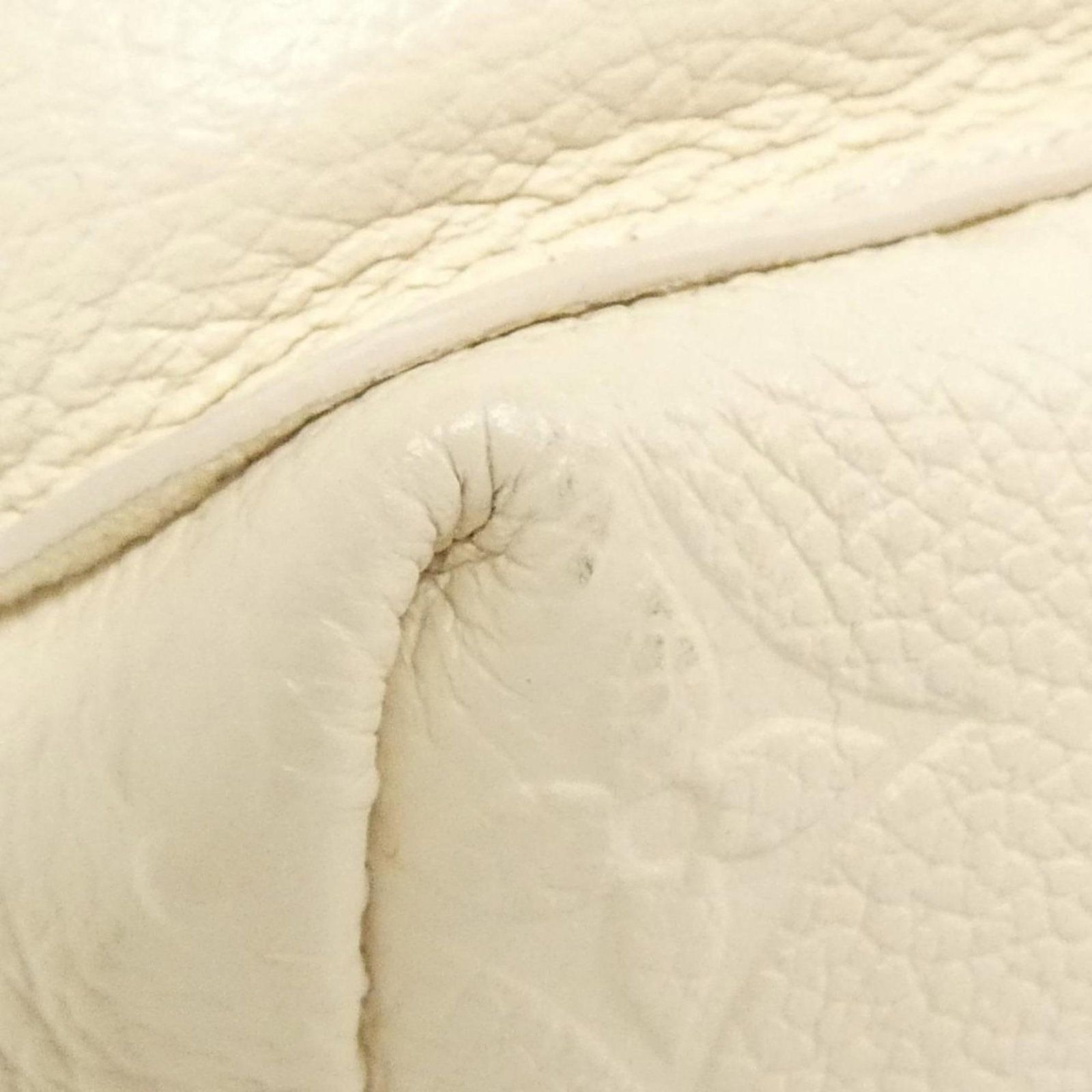 Louis Vuitton Backpack Leather - 3