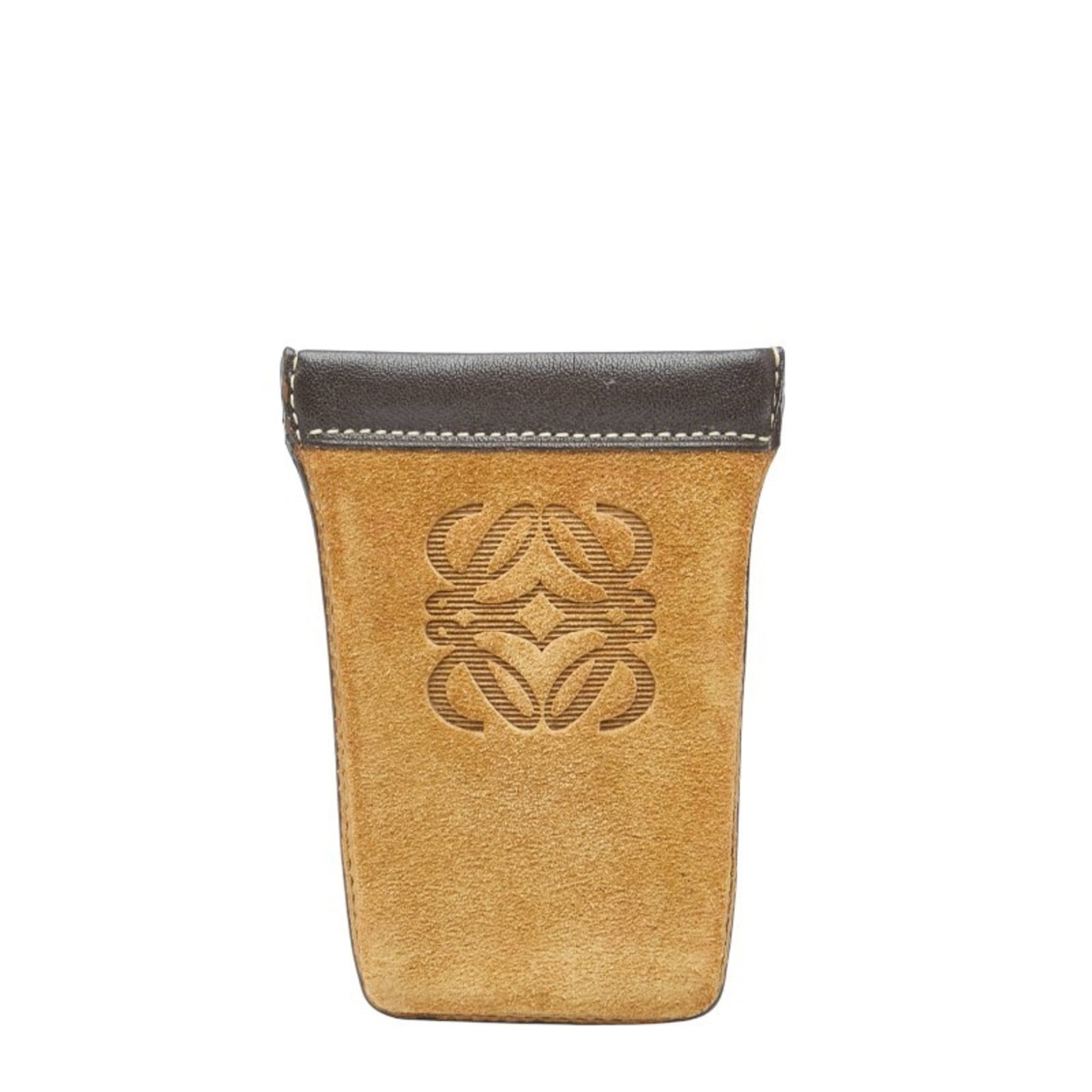 Loewe Pouch Suede Leather: Loewe Pouch Suede Leather Suede leather pouch from Loewe with a classic beige and brown color combination. This used item has traces of usage, scratches, and dirt, but remains in good condition