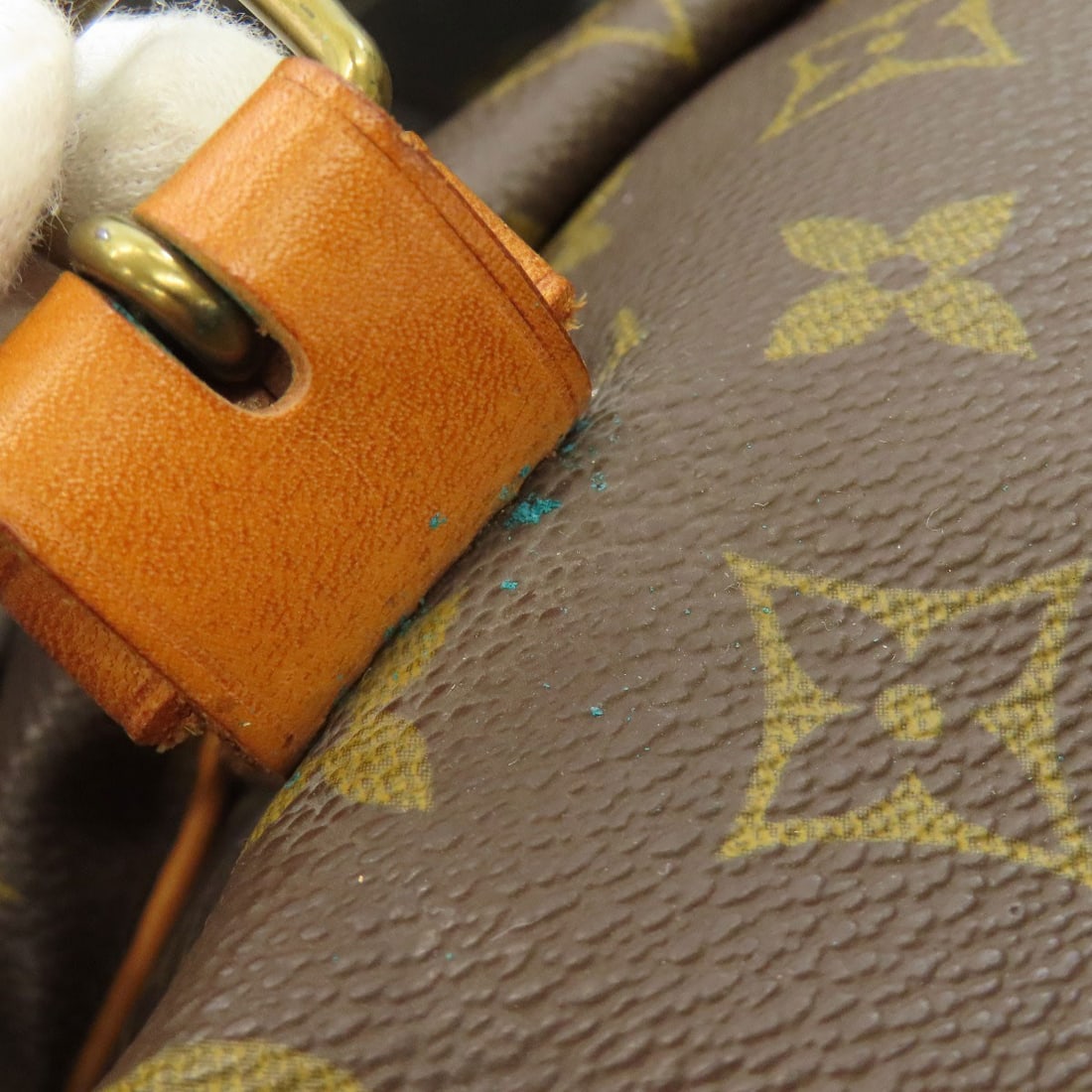 Strict rules apply to this bag - 13