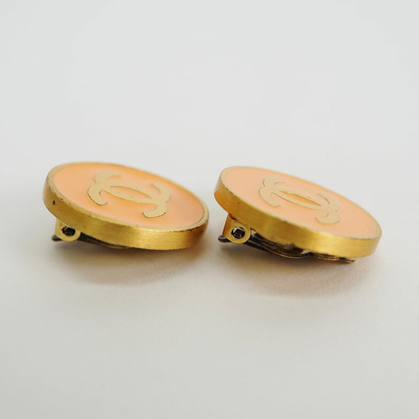 Chanel Earcuff Metal - 2