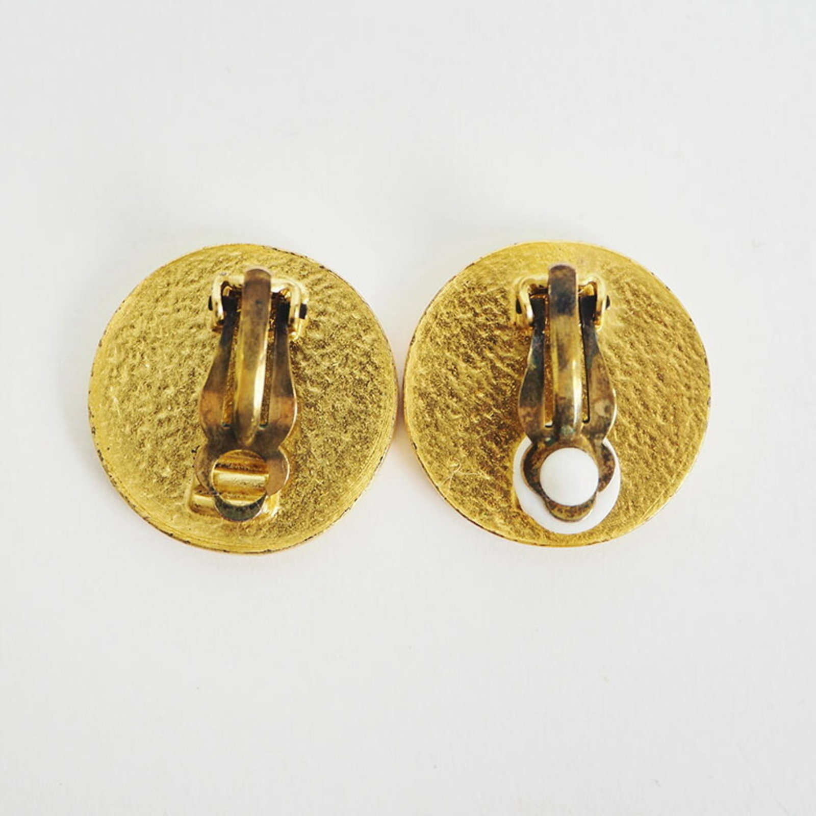 Chanel Earcuff Metal - 3