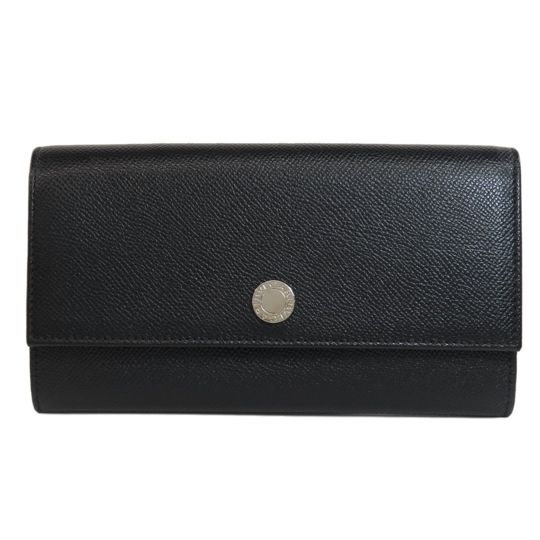 Logo long leather wallet with coin pocket bvlgari: Logo long leather wallet with coin pocket bvlgari Black leather long wallet with coin pocket features a classic design. The BVLGARI logo adds a touch of sophistication to this timeless accessory.