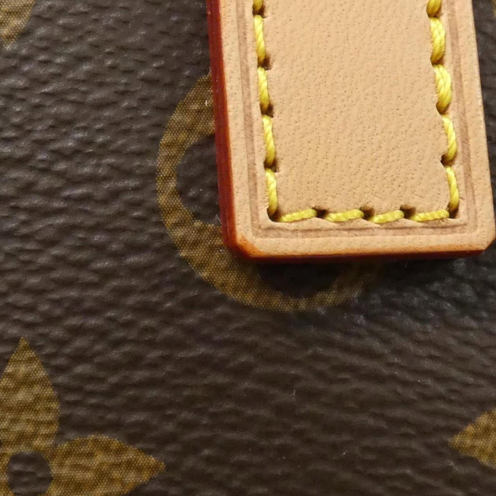 Louis Vuitton Shoulder Bag Monogram - 4