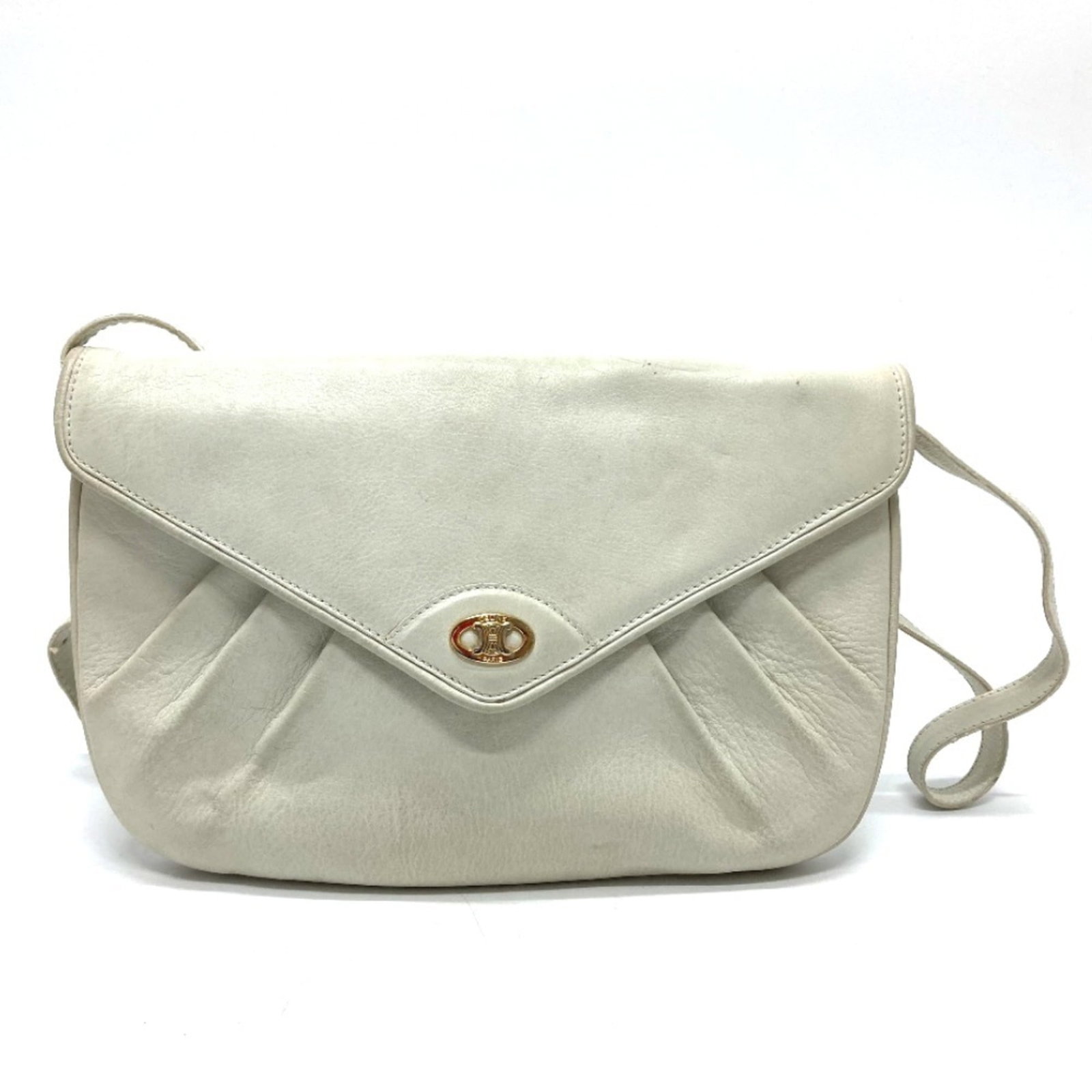 Celine Clutch Bag Shoulder Bag Leather: Celine Clutch Bag Shoulder Bag Leather This Celine leather shoulder bag features a crisp white finish and measures 17.7cm x 26.6cm in size. With its classic design and durable construction, this