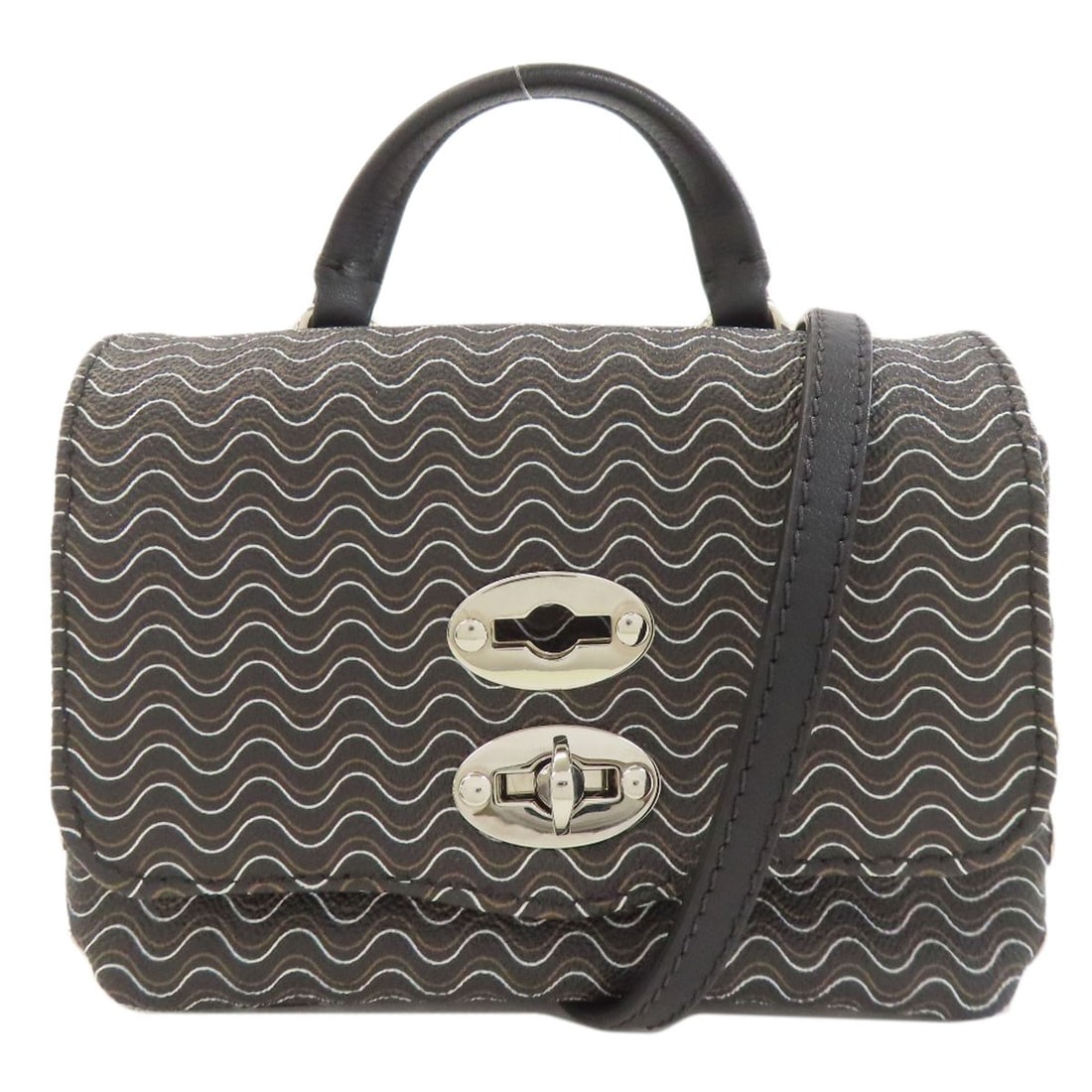 PVC Handbag 2Way Brandine Zanellato Postina: PVC Handbag 2Way Brandine Zanellato Postina The Zanellato Postina handbag features a striking PVC exterior in black. Notable for its bold and modern design, this handbag showcases a unique blend of st