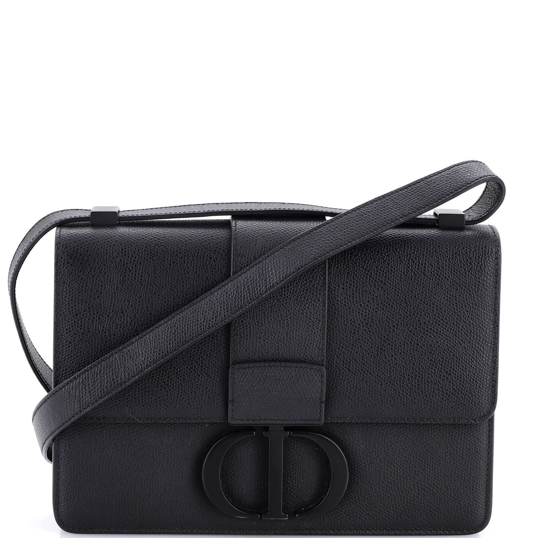 Ultra Matte 30 Leather Montaigne Dior Christian Bag Flap: Ultra Matte 30 Leather Montaigne Dior Christian Bag Flap The Ultra Matte 30 Leather Montaigne Dior Christian Bag Flap features a sleek black exterior with minor scuffs and edge wear. This shoulder bag