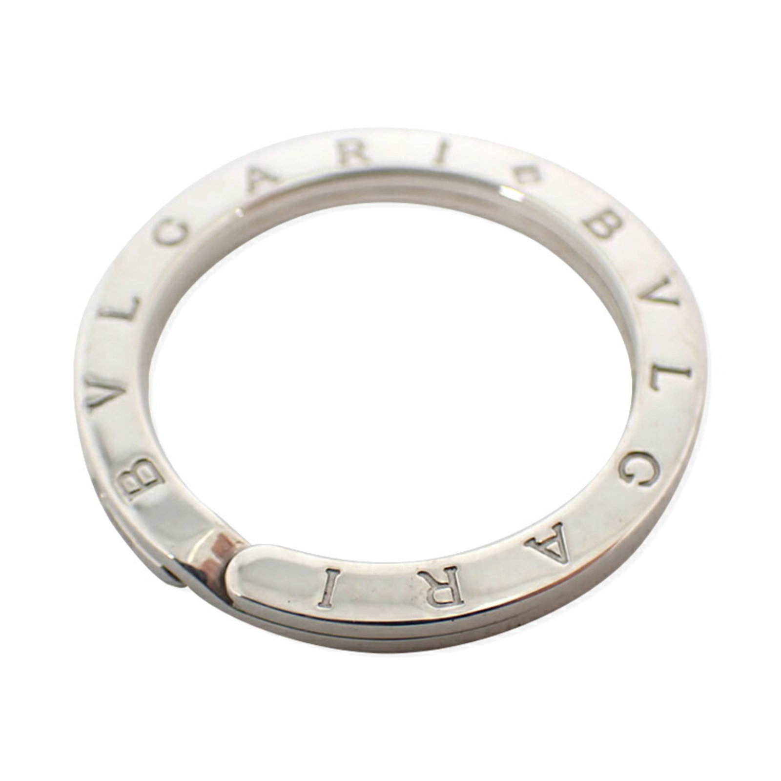 Bvlgari Keyring Sterling Silver 925: Bvlgari Keyring Sterling Silver 925 Sterling Silver 925 Bvlgari Keyring in excellent condition. A few traces of usage are visible, with some minor scratches and dirt, but overall it remains in very