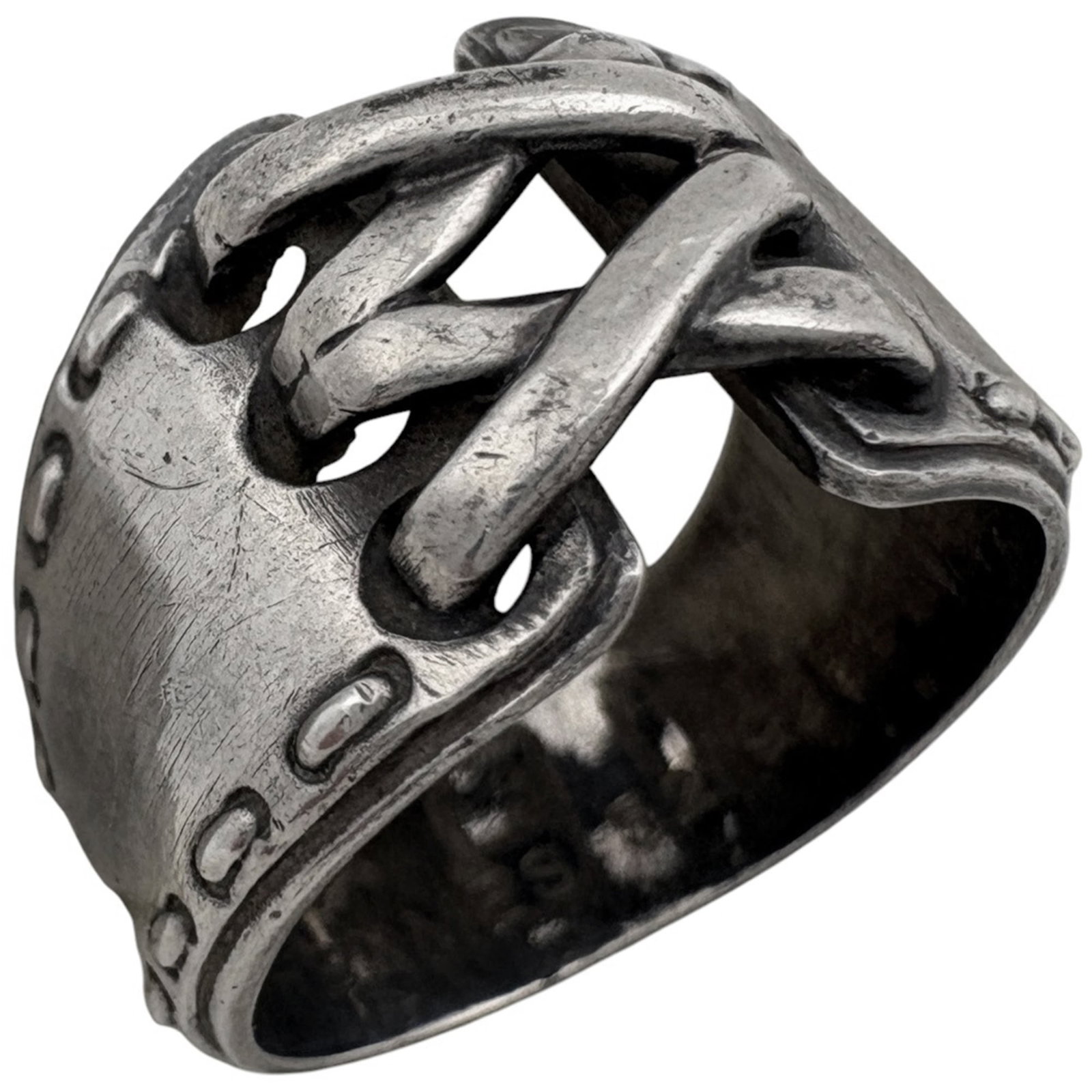 Hermes Band Ring Silver 925: Hermes Band Ring Silver 925 Silver 925 band ring from Hermes in excellent used condition. The ring features a subtle sheen and slight traces of wear, giving it a worn-in feel. Traces of usage and mino
