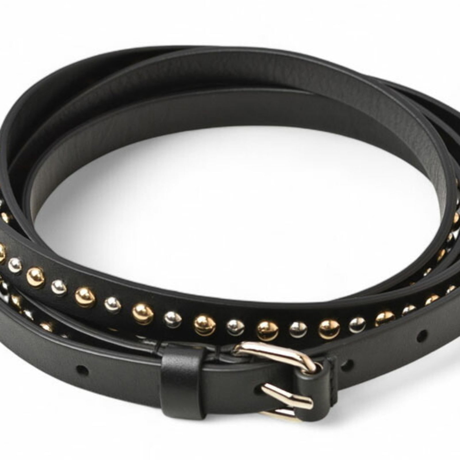 Givenchy Standard Belt: Givenchy Standard Belt Standard belt from Givenchy in black leather, available in lengths of 86cm to 96cm. Made from high-quality leather, this classic accessory features a timeless design that suits