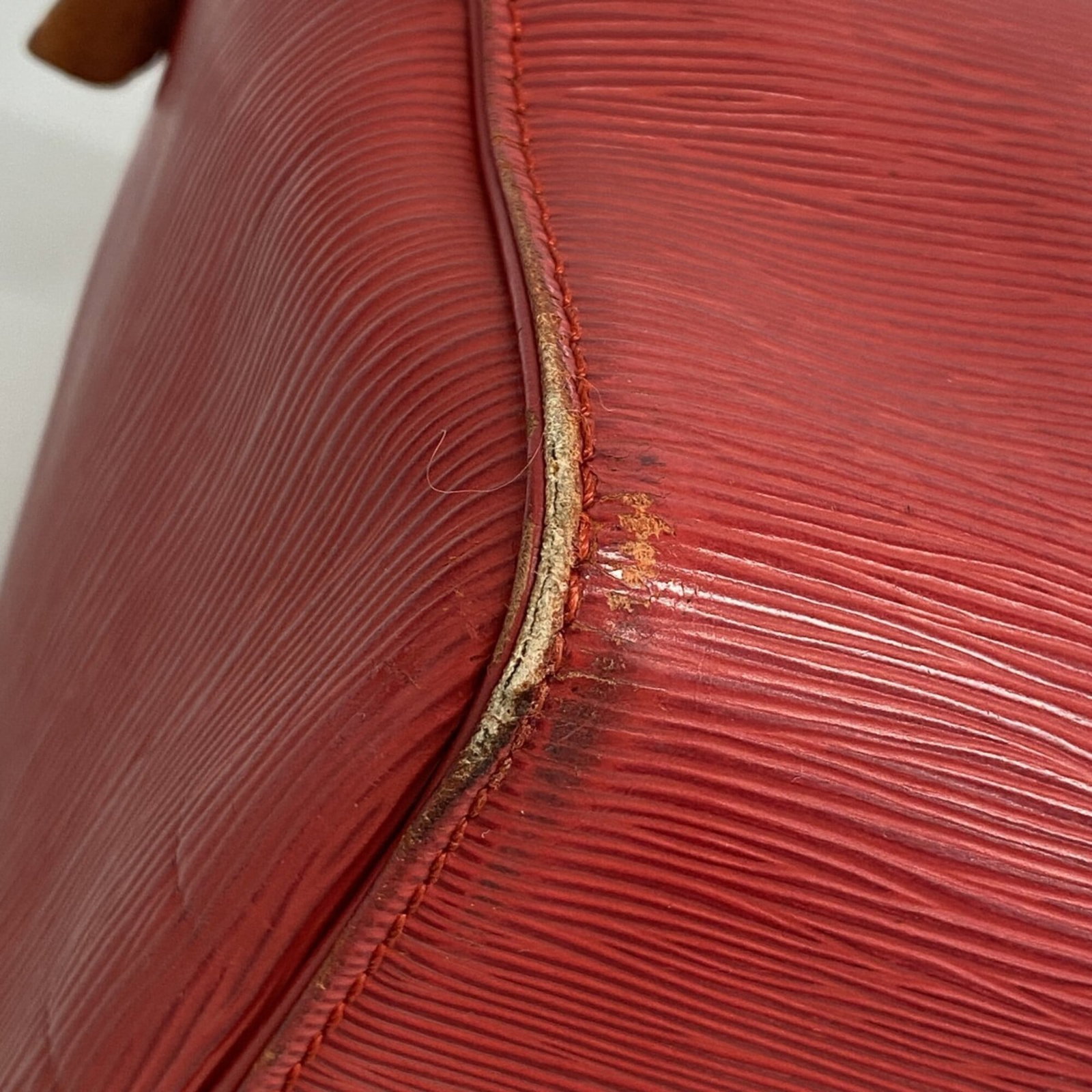 Louis Vuitton Handbag - 6