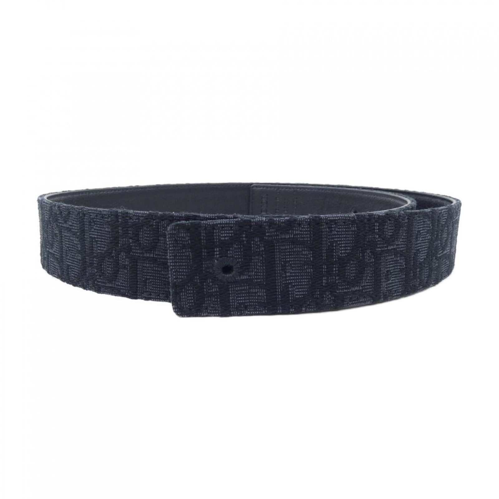 Christian Dior Standard Belt: Christian Dior Standard Belt This Christian Dior standard belt features a sleek black and gray design with a durable width of 3.5cm. Available in lengths ranging from 80cm to 90cm, this classic access