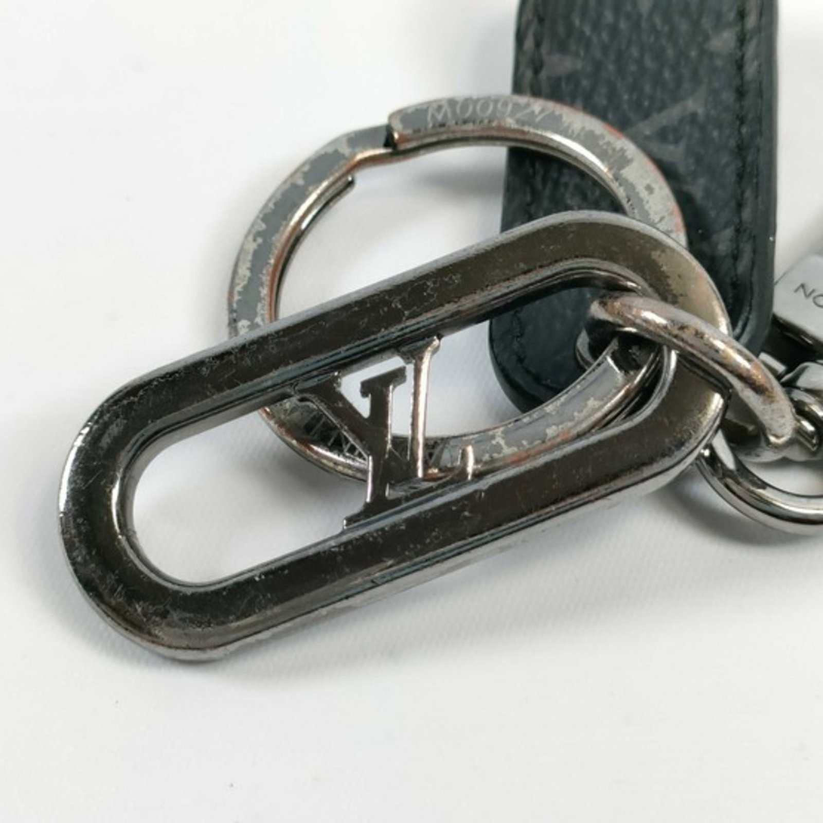 Louis Vuitton Keyring Metal Monogram Eclipse - 6