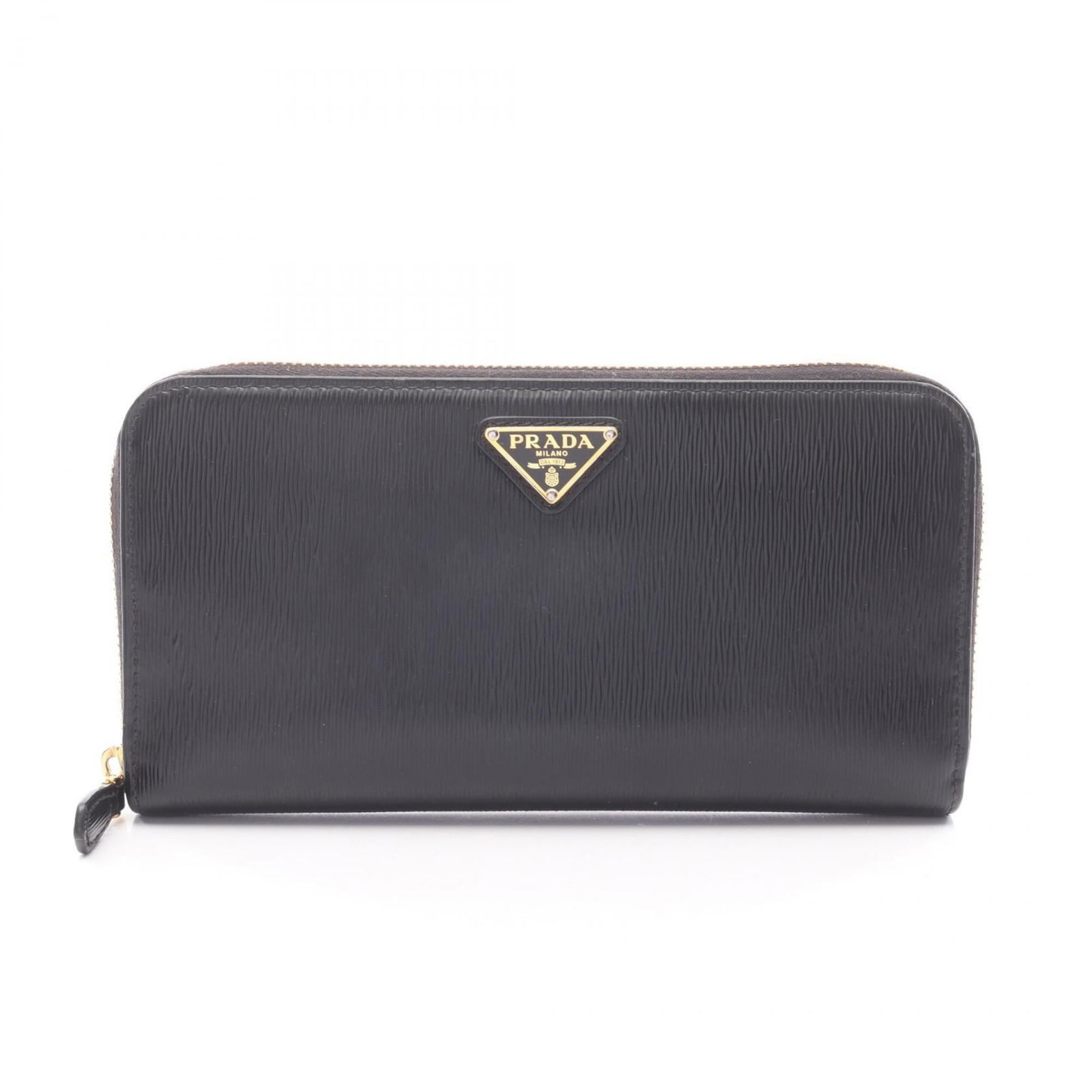 Prada Long Wallet (Bi-Fold) Leather: Prada Long Wallet (Bi-Fold) Leather This Prada long wallet in black leather offers a stylish and functional design. With its bi-fold construction and spacious interior, it provides ample storage for e