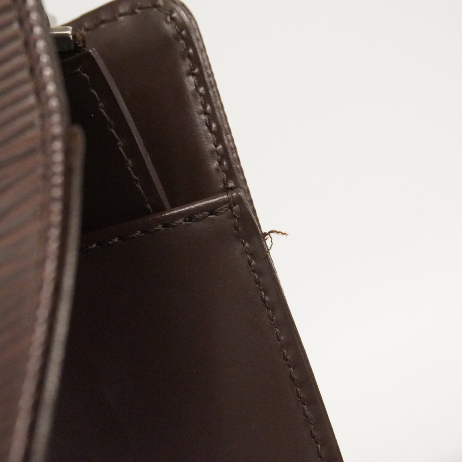 Louis Vuitton Handbag - 10