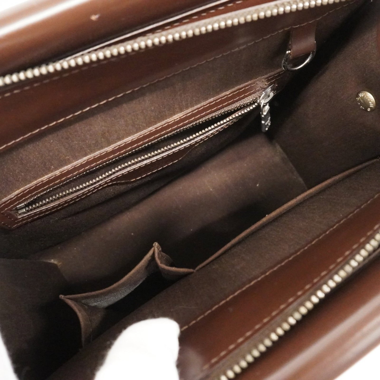 Louis Vuitton Handbag - 4