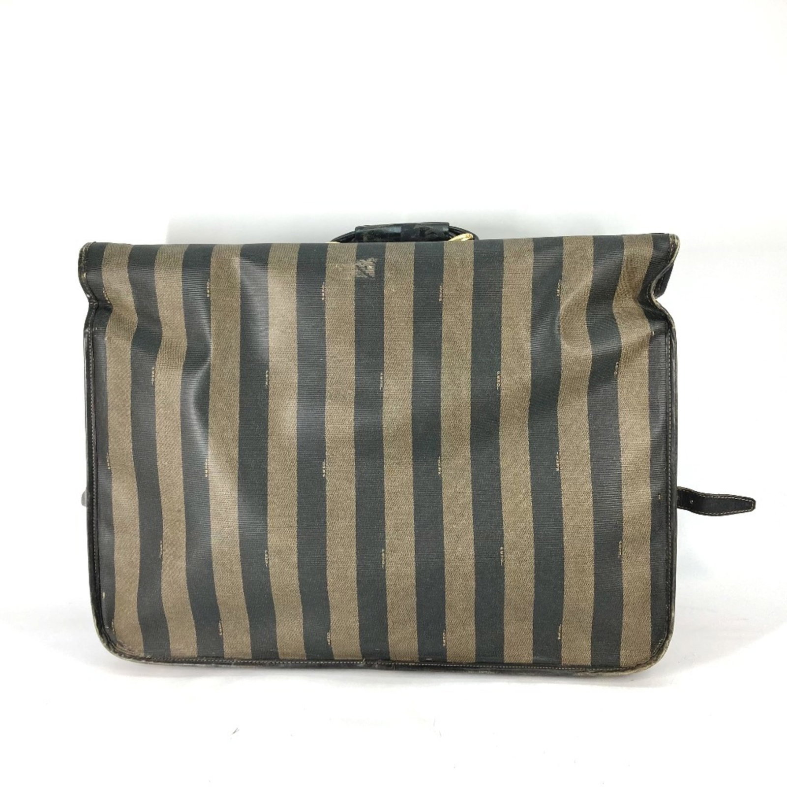 Fendi Boston Bag Pvc Leather: Fendi Boston Bag Pvc Leather This Fendi Boston Bag Pvc Leather is a unique and stylish accessory featuring pvc leather exterior with a touch of luxurious leather accents. Its distinctive shape and bol