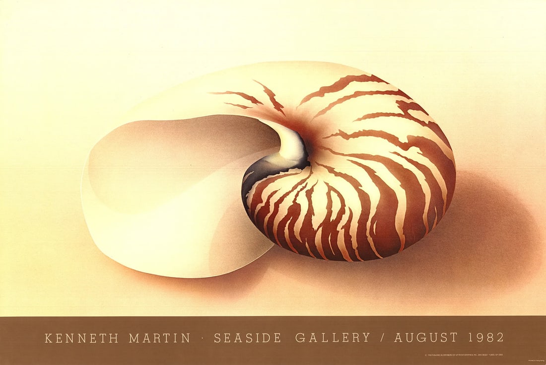 Kenneth Martin Seaside Gallery Original 1982 Lithograph Print: Kenneth Martin Seaside Gallery Original 1982 Lithograph Print Kenneth Martin's Seaside Gallery lithograph print from 1982 offers a captivating still life of a seaside scene. Printed in offset