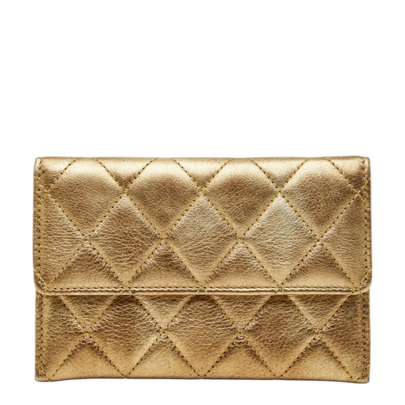 Chanel Coin Purse/Coin Case Leather: Chanel Coin Purse/Coin Case Leather This Chanel Coin Purse/Coin Case Leather is a classic accessory with a timeless design. Made from high-quality leather in gold, its compact size makes it perfect fo
