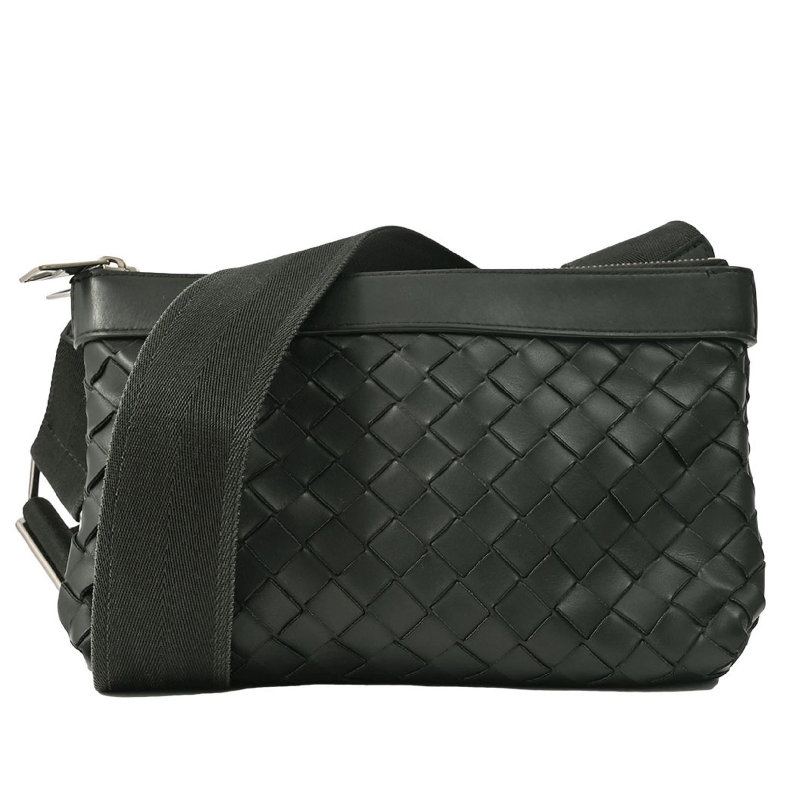 Bottega Veneta Clutch Bag Shoulder Bag Polypropylene Leather: Bottega Veneta Clutch Bag Shoulder Bag Polypropylene Leather The Bottega Veneta Clutch Bag Shoulder Bag boasts a sleek and sophisticated design, featuring polypropylene leather with a touch of