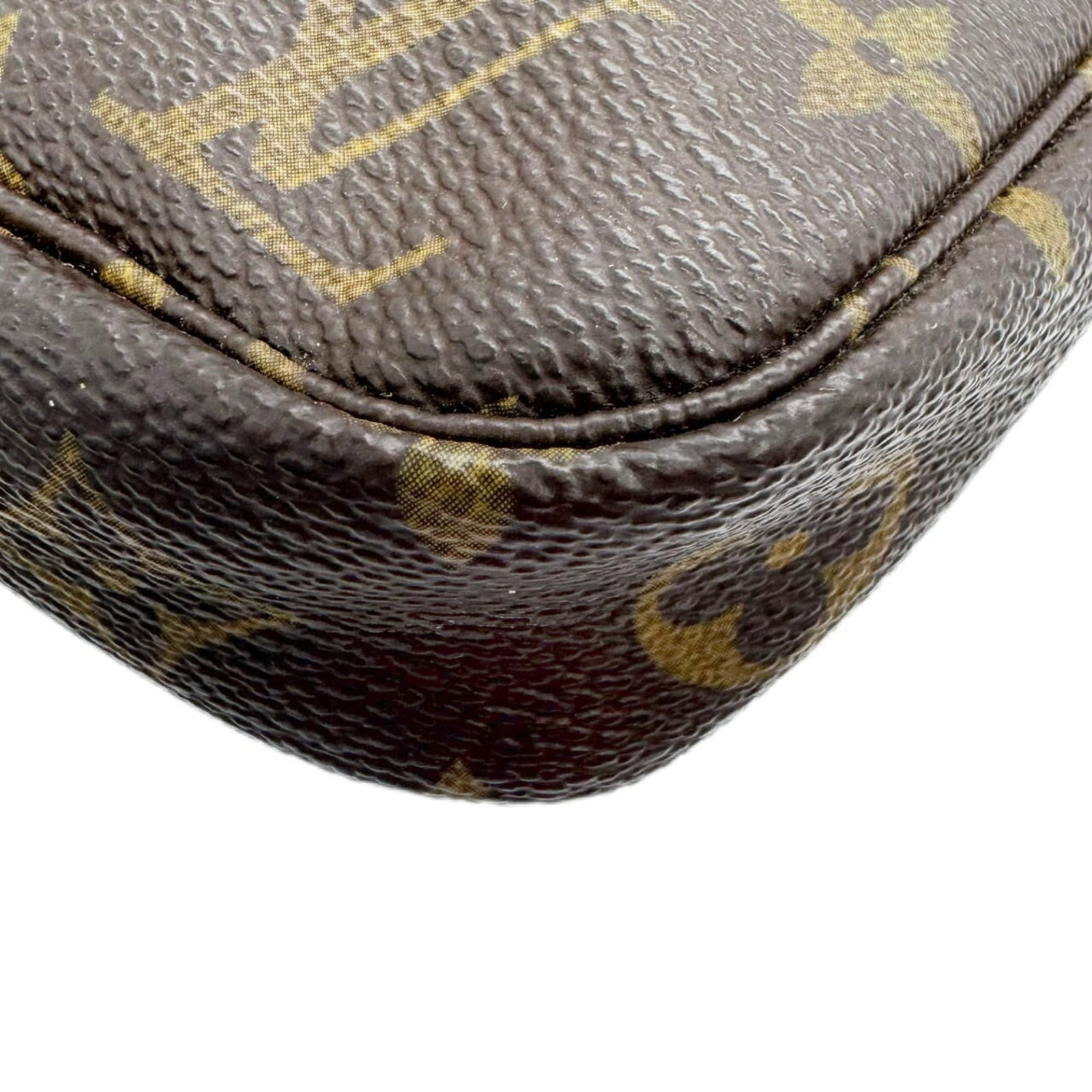 Louis Vuitton Pochette Pouch Monogram - 7
