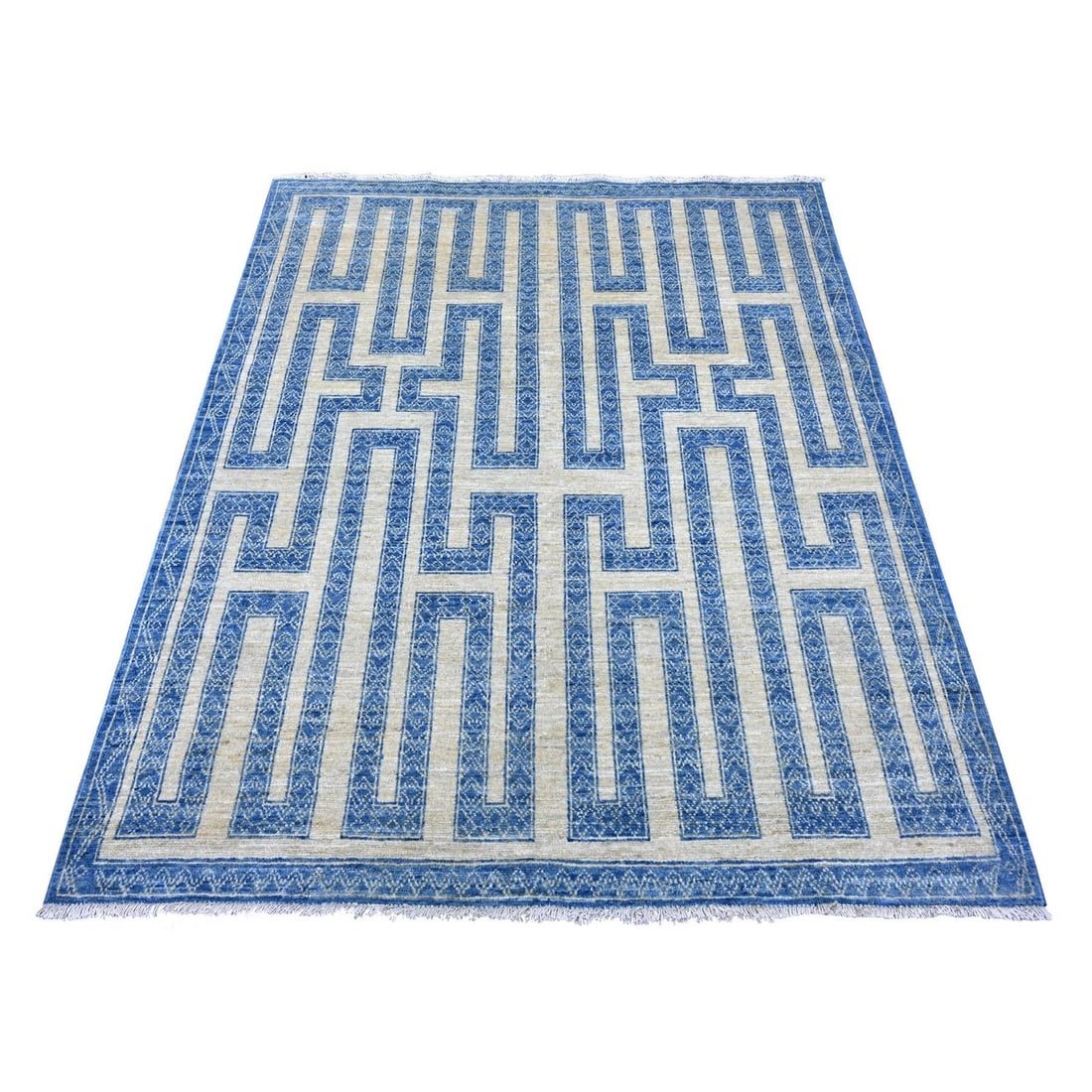 Blue Peshawar fine rug maze design hand knotted wool soft: Blue Peshawar fine rug maze design hand knotted wool soft Softly glowing blue hues dominate this stunning Peshawar fine rug, featuring an intricate maze design in hand-knotted wool. Measuring 71" x
