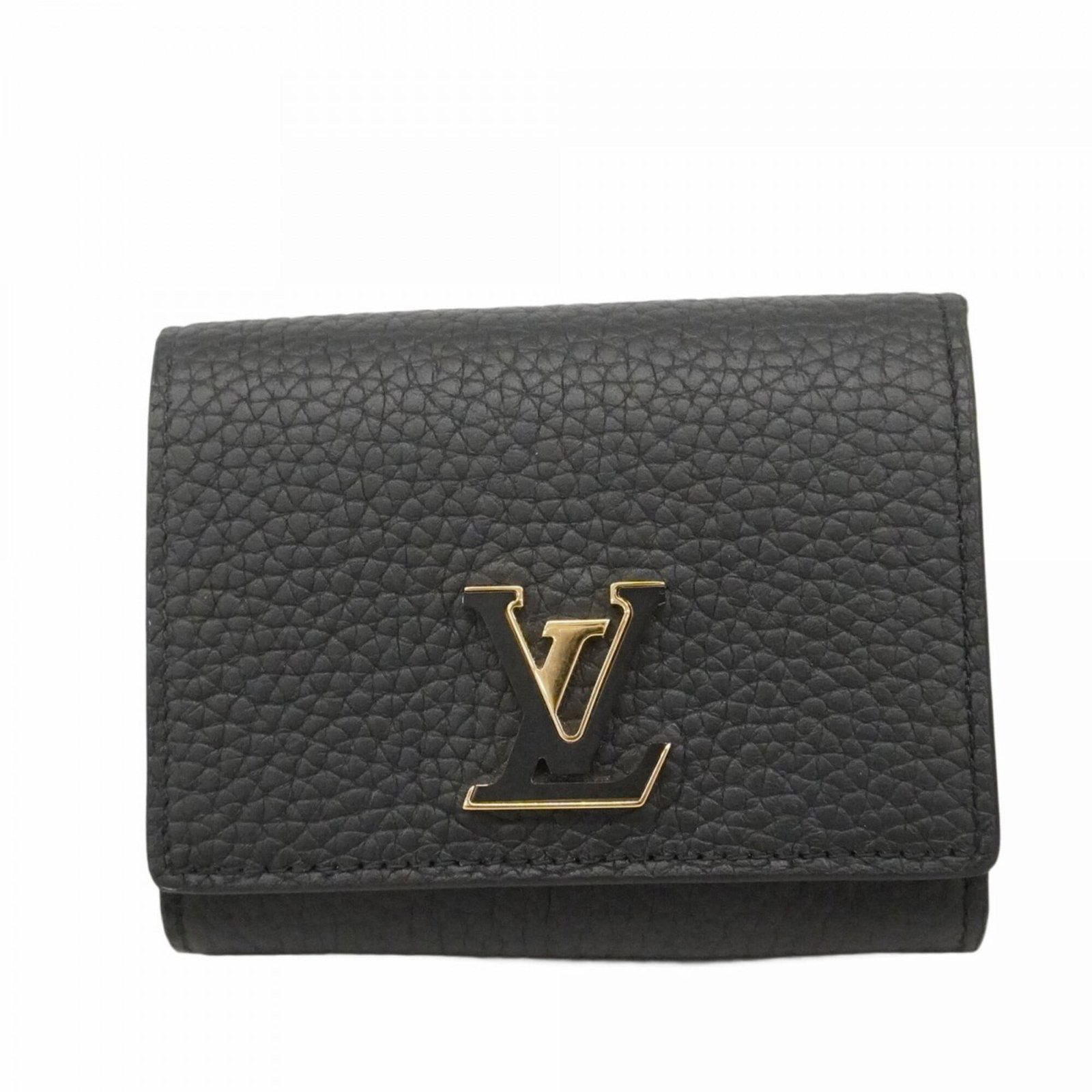 Louis Vuitton Wallet (Bi-Fold): Louis Vuitton Wallet (Bi-Fold) The Louis Vuitton bi-fold wallet features a classic design with a Noir color finish. With its 9cm x 10.5cm x 2.5cm dimensions and used condition, this wallet showcases t