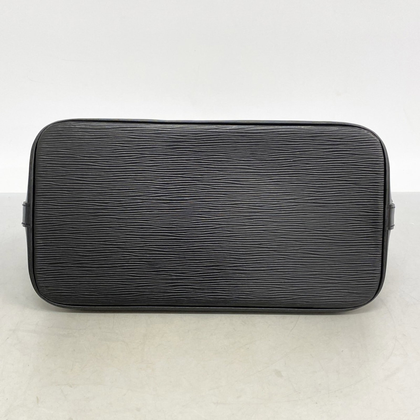 Louis Vuitton Handbag - 3