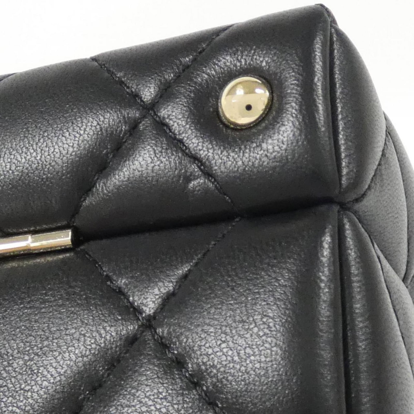 Chanel Handbag Leather - 3