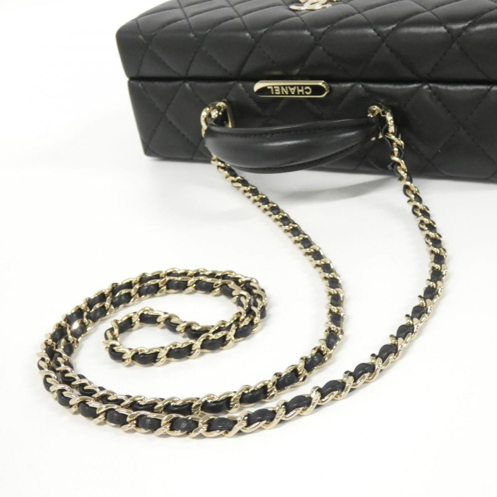 Chanel Handbag Leather - 7