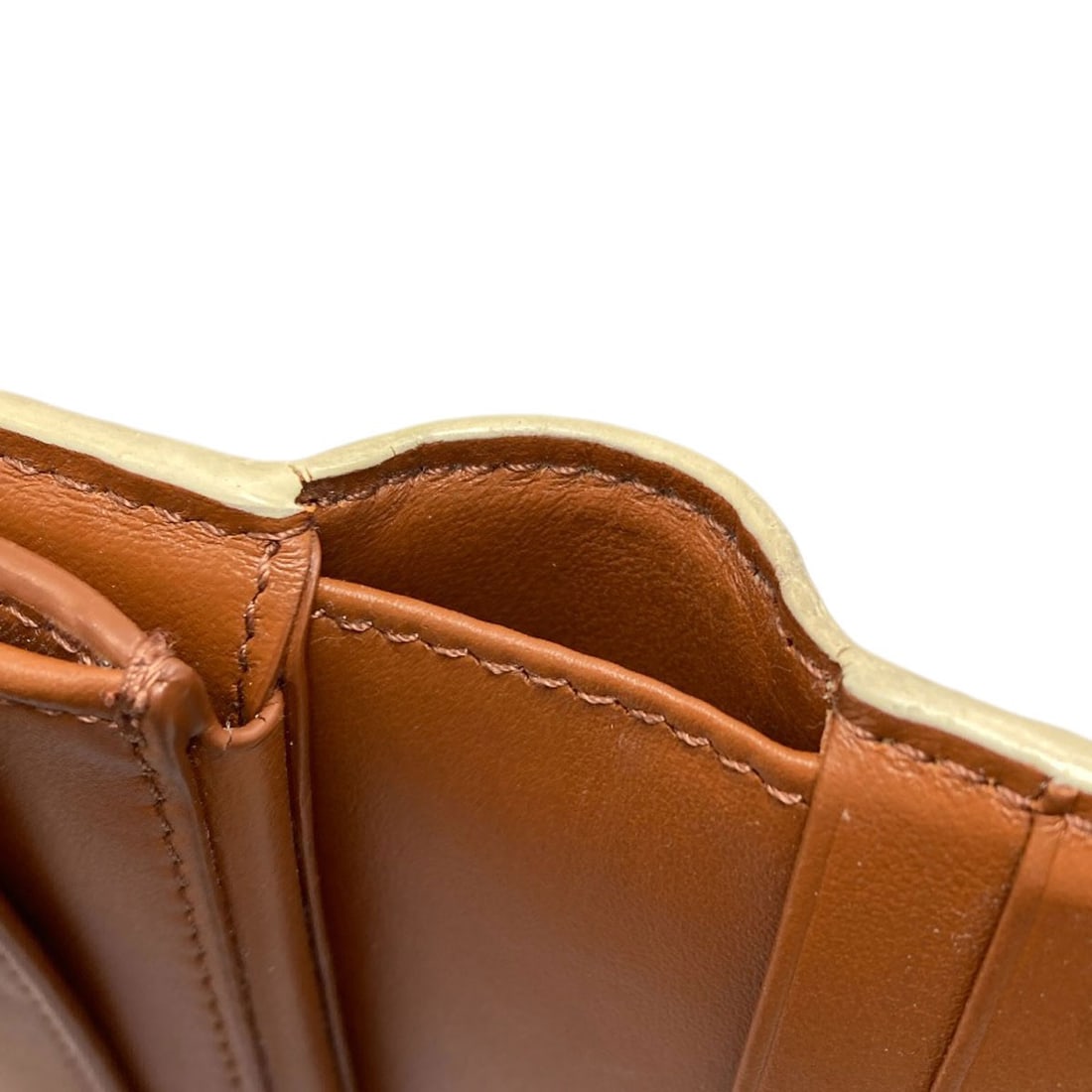 Strict rules apply strictly to wallet - 17
