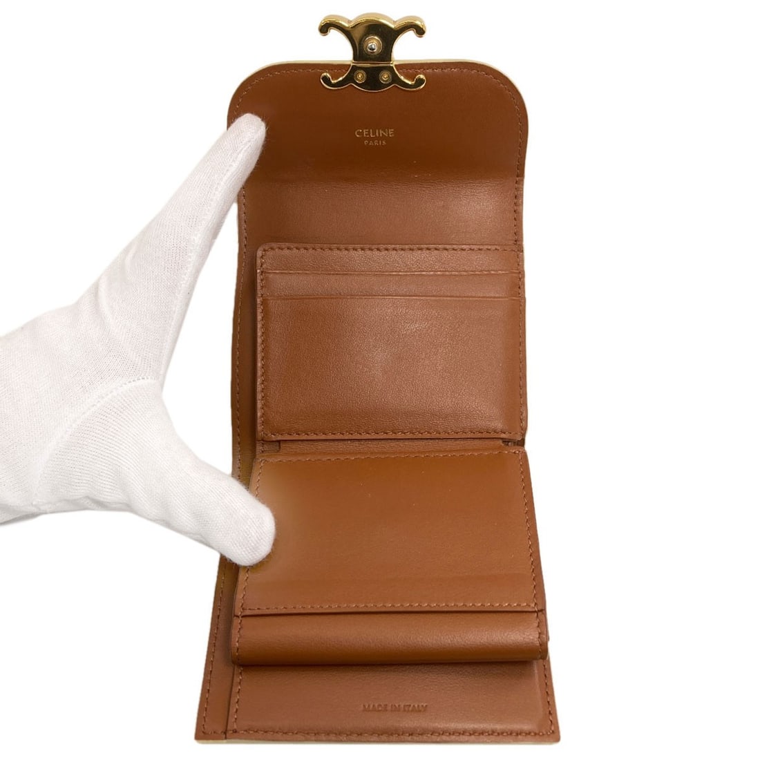 Strict rules apply strictly to wallet - 5