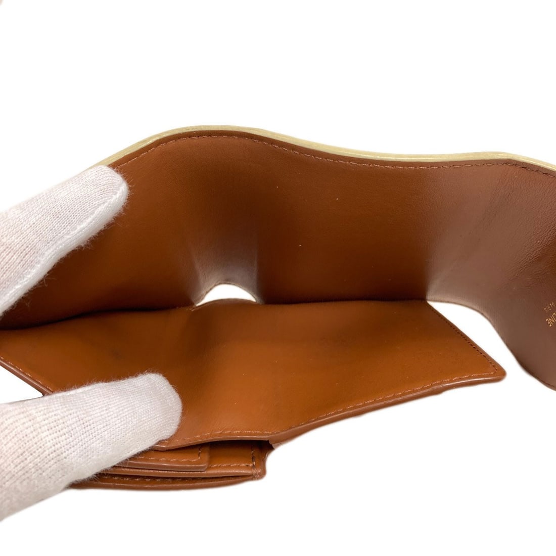 Strict rules apply strictly to wallet - 6