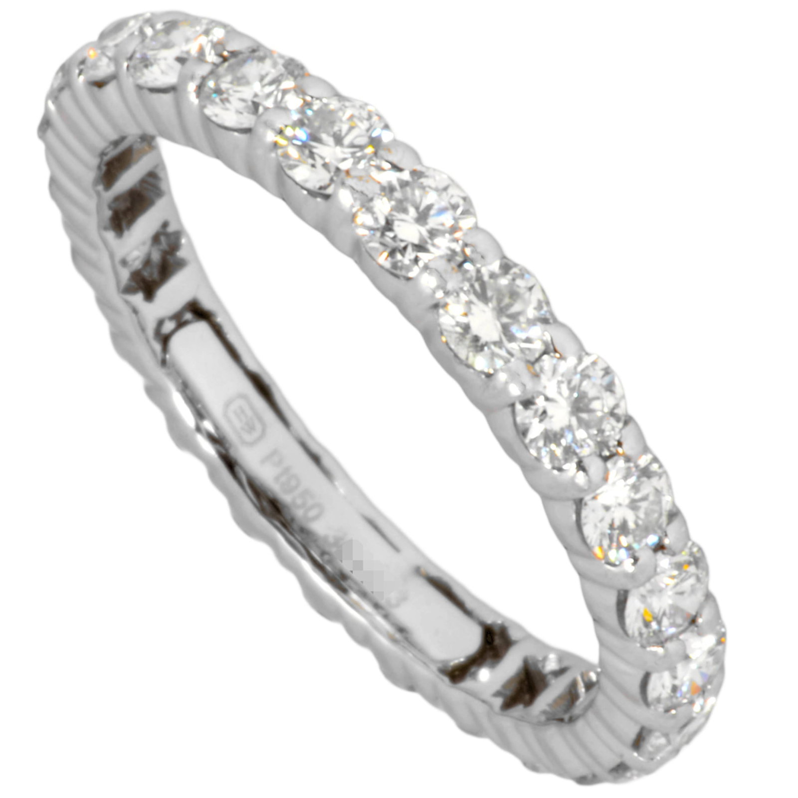 Harry Winston Band Ring Platinum 950: Harry Winston Band Ring Platinum 950 Platinum 950 band ring from renowned jeweler Harry Winston, featuring a diamond stone and crafted in high-quality platinum. The ring showcases a few subtle signs o