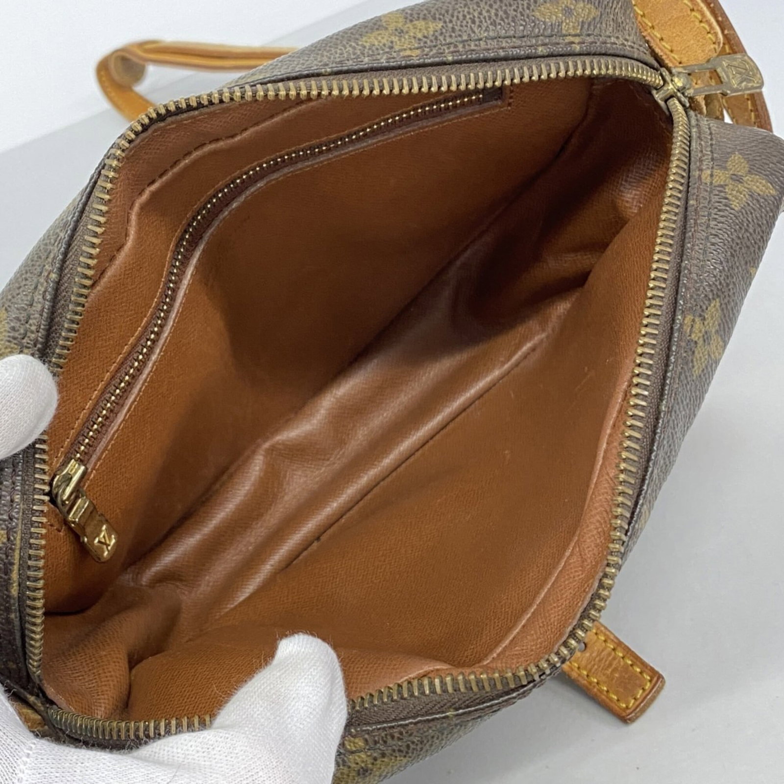 Louis Vuitton Shoulder Bag - 4