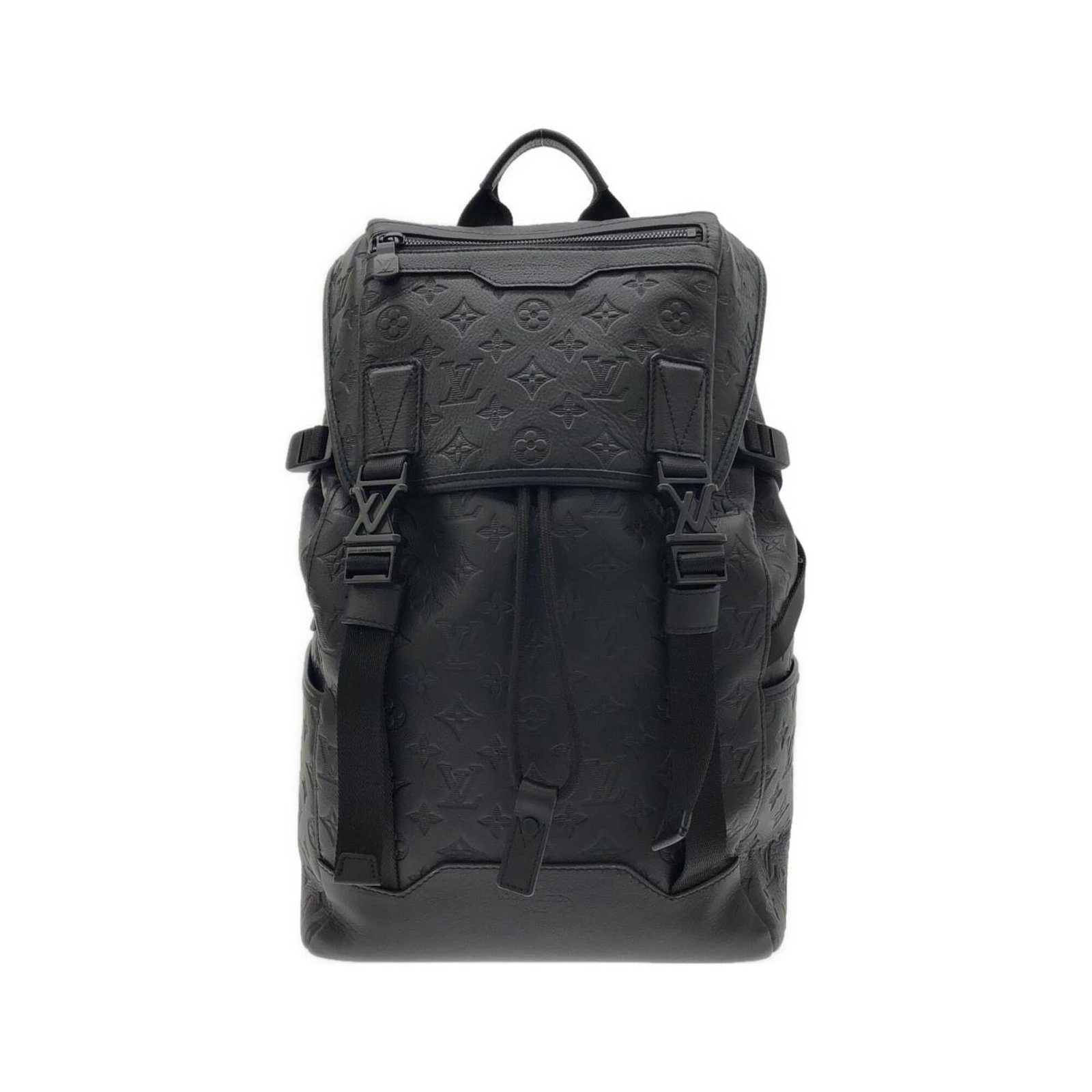 Louis Vuitton Backpack Monogram Shadow: Louis Vuitton Backpack Monogram Shadow Black Louis Vuitton Backpack Monogram Shadow in excellent used condition. The iconic monogram pattern adds a touch of sophistication to this versatile backpack,
