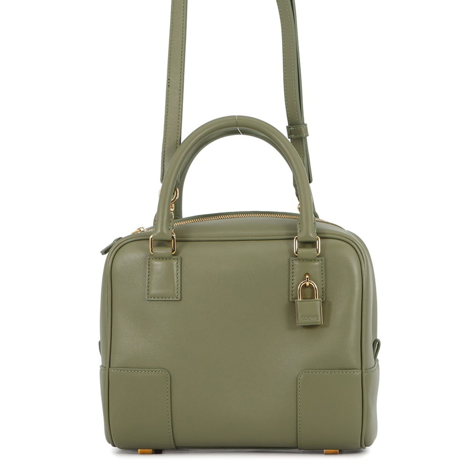 Loewe Handbag Leather: Loewe Handbag Leather The Loewe Handbag Leather is a pre-owned, very good condition green leather handbag with a classic design. Measuring 17cm x 21cm x 11cm, this stylish bag features a few traces