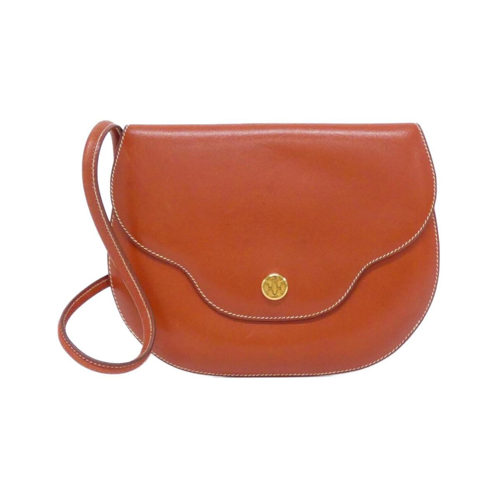 Hermes Shoulder Bag Leather: Hermes Shoulder Bag Leather The Brique Orange Hermes Shoulder Bag features box calf leather with gold hardware, showcasing a classic and timeless design. With its sleek dimensions of 15cm x 19.5cm x