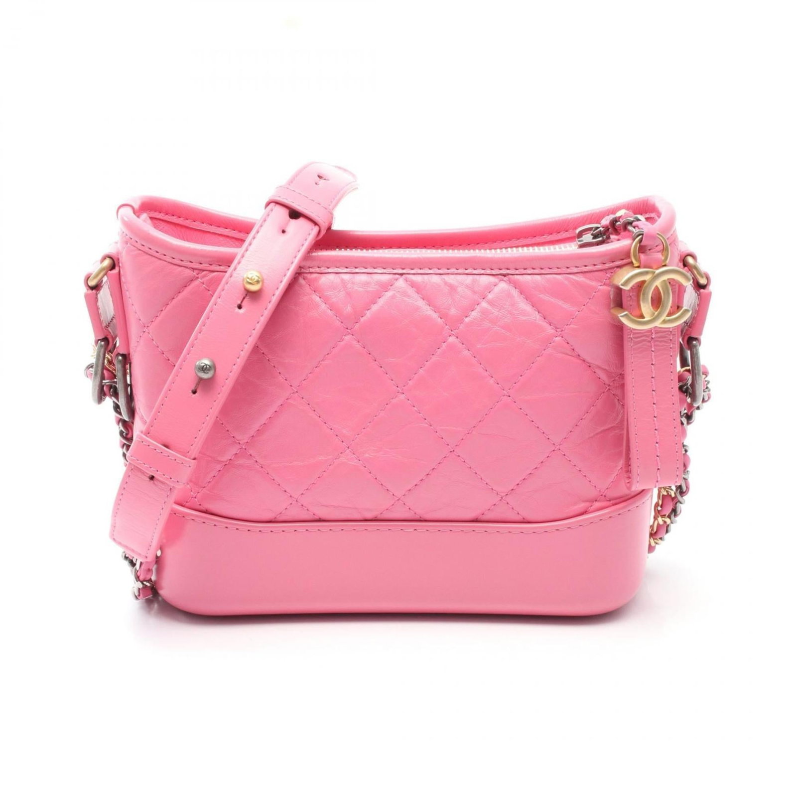 Chanel Shoulder Bag Leather: Chanel Shoulder Bag Leather This Chanel shoulder bag features high-quality leather and a classic design. The pink color adds a touch of elegance to this timeless piece, which has some visible signs of