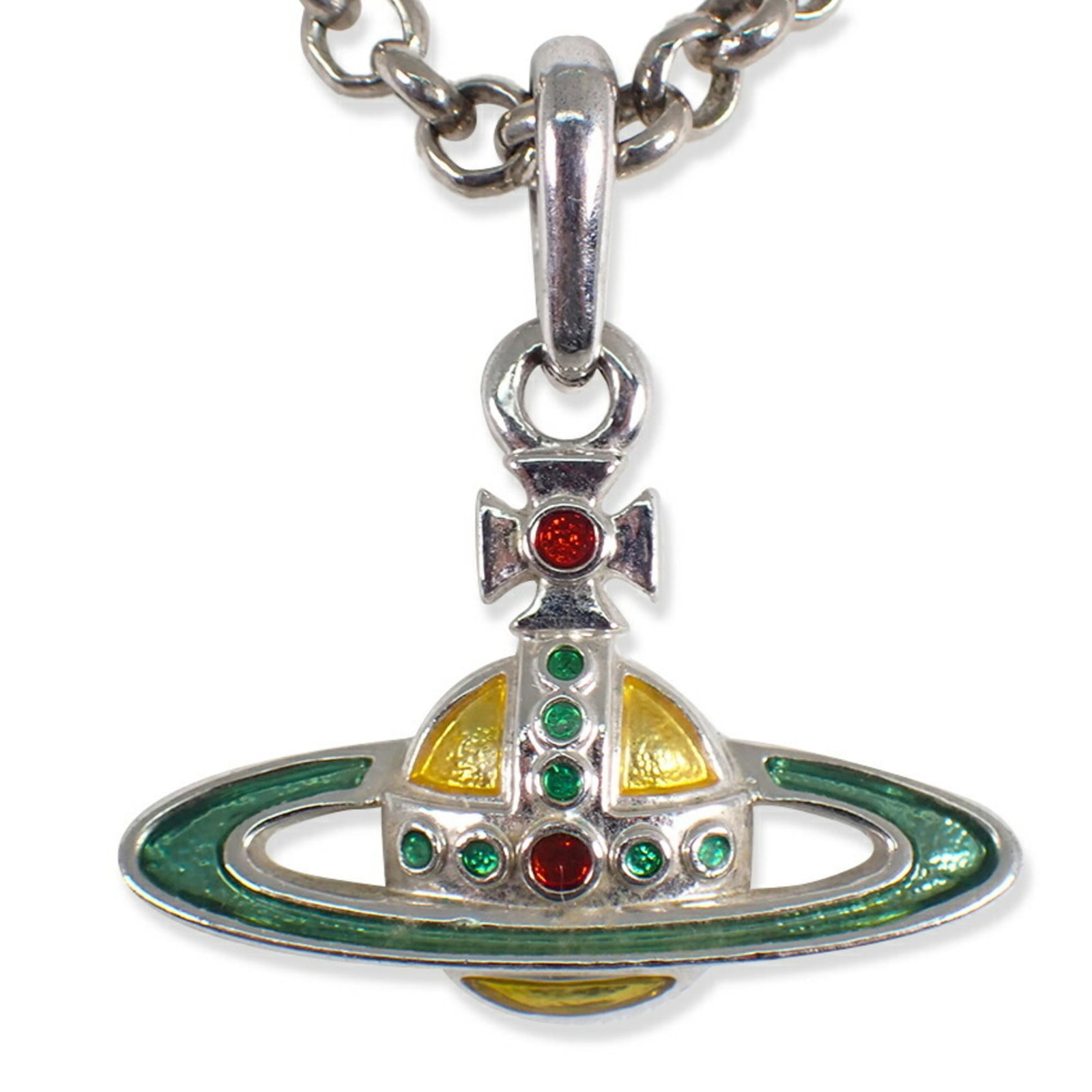 Vivienne Westwood Pendant Necklace: Vivienne Westwood Pendant Necklace The Vivienne Westwood Pendant Necklace boasts a striking design with a signature that adds to its unique charm. This used necklace features a few traces of usage, so