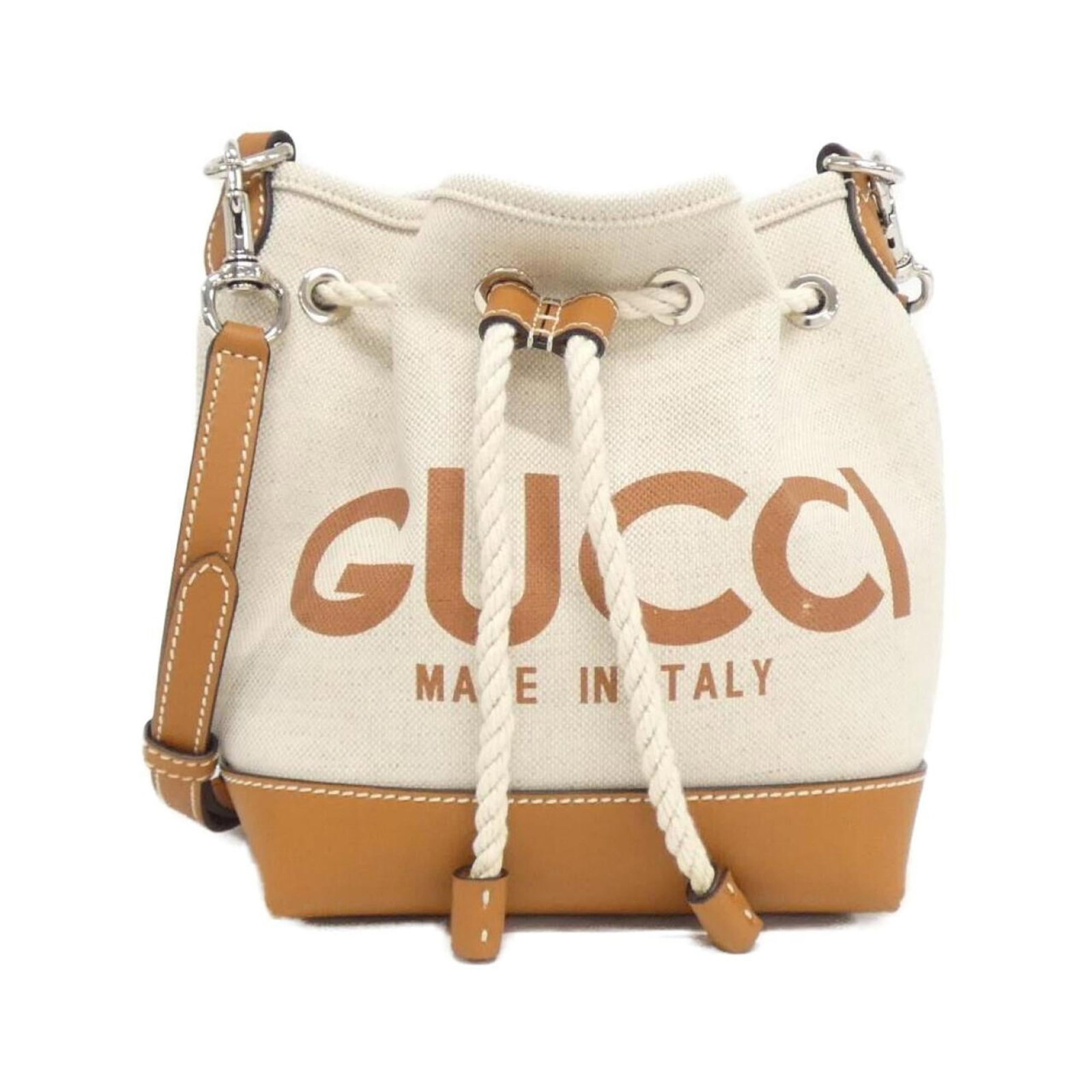 Gucci Shoulder Bag Cotton Linen Canvas Leather: Gucci Shoulder Bag Cotton Linen Canvas Leather Cotton, linen, canvas, and leather come together in this Gucci shoulder bag, offering a unique blend of textures. The beige and brown color palette is