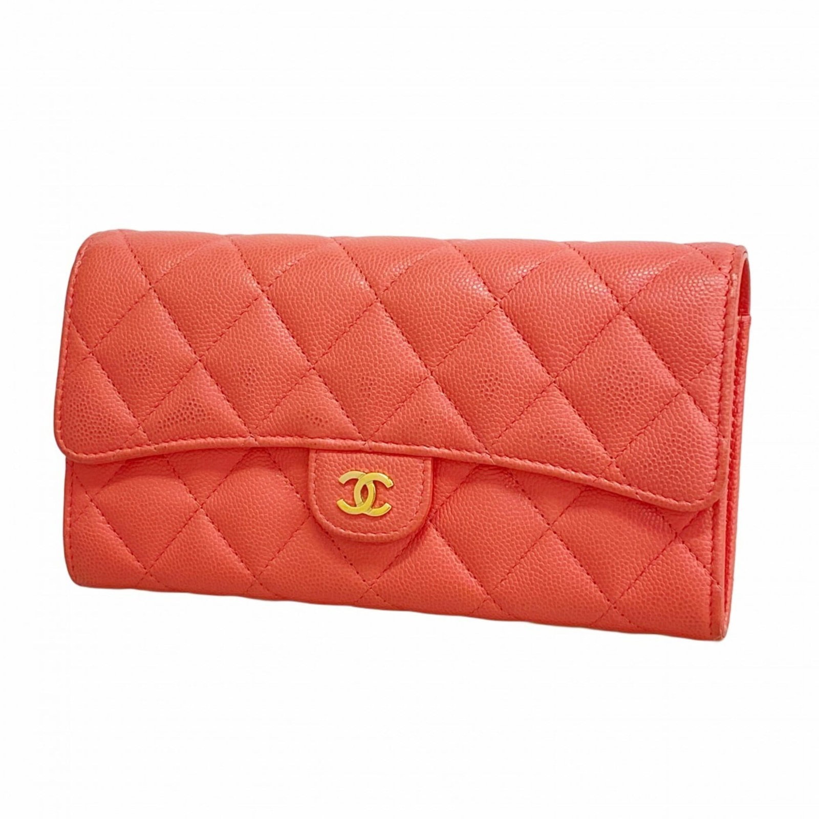 Chanel Long Wallet (Bi-Fold) Grained Calfskin: Chanel Long Wallet (Bi-Fold) Grained Calfskin The Chanel Long Wallet (Bi-Fold) Grained Calfskin features a classic design with a pink hue. Made from high-quality grained calfskin, this bi-fold wallet 