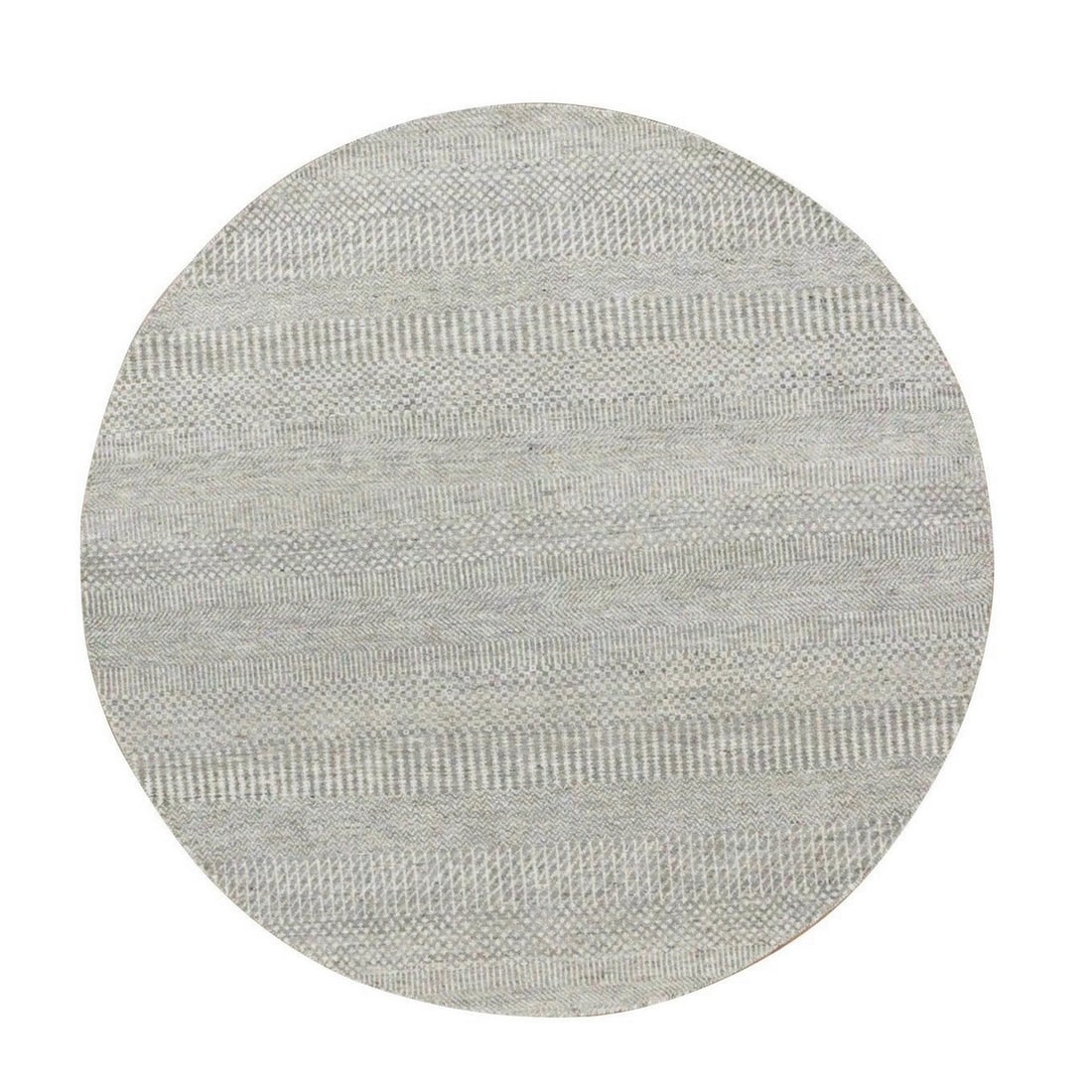 Rustic hand knotted pure wool rug: Rustic hand knotted pure wool rug The rustic hand-knotted pure wool rug boasts a stunning grey field with intricate oriental design, expertly woven on cotton foundation and finished with no border.