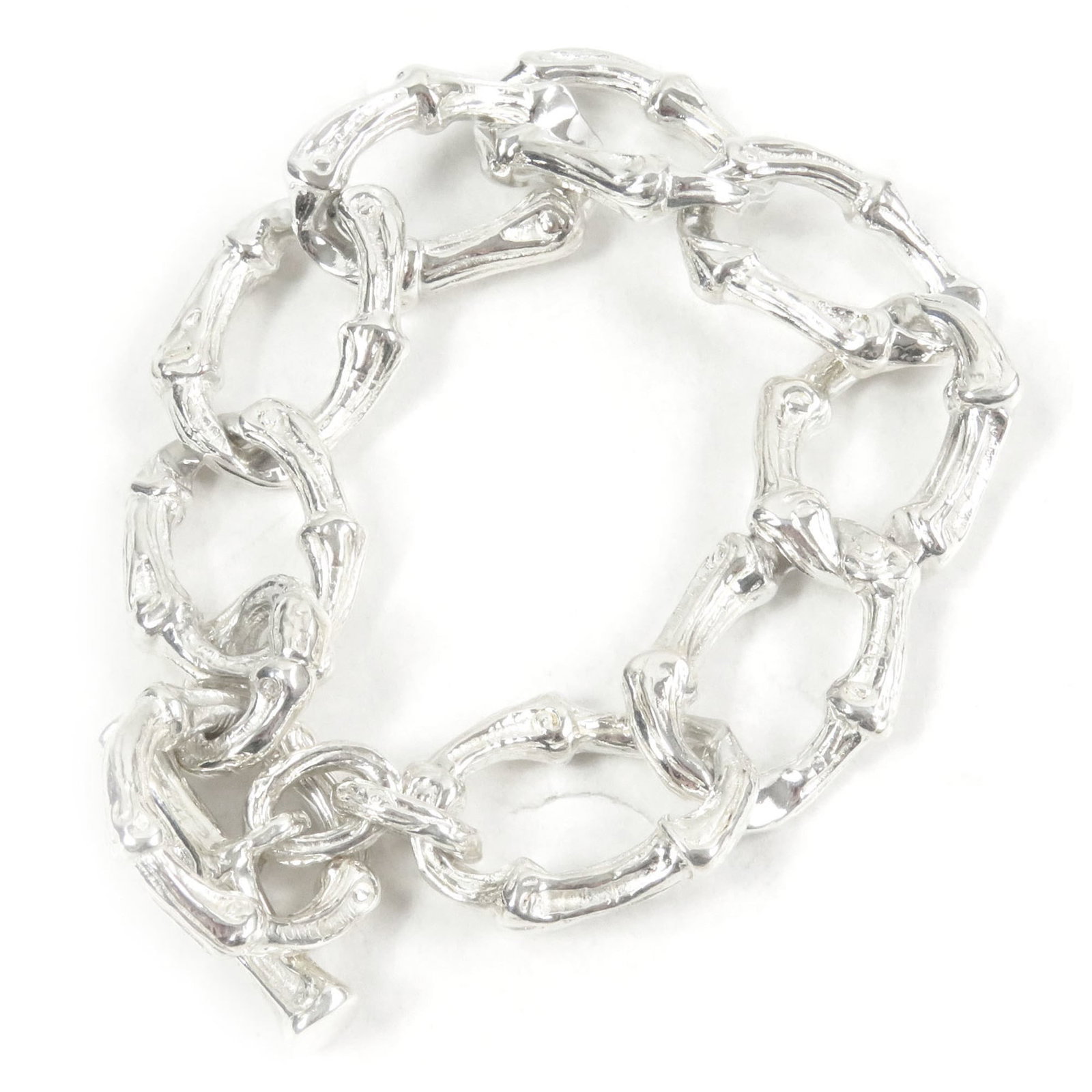 Tiffany Charm Bracelet Silver 925: Tiffany Charm Bracelet Silver 925 Silver 925 material and a silver color make this Tiffany charm bracelet durable and resistant to tarnish. The length of 20cm / 7.87'' provides a comfortable fit for m