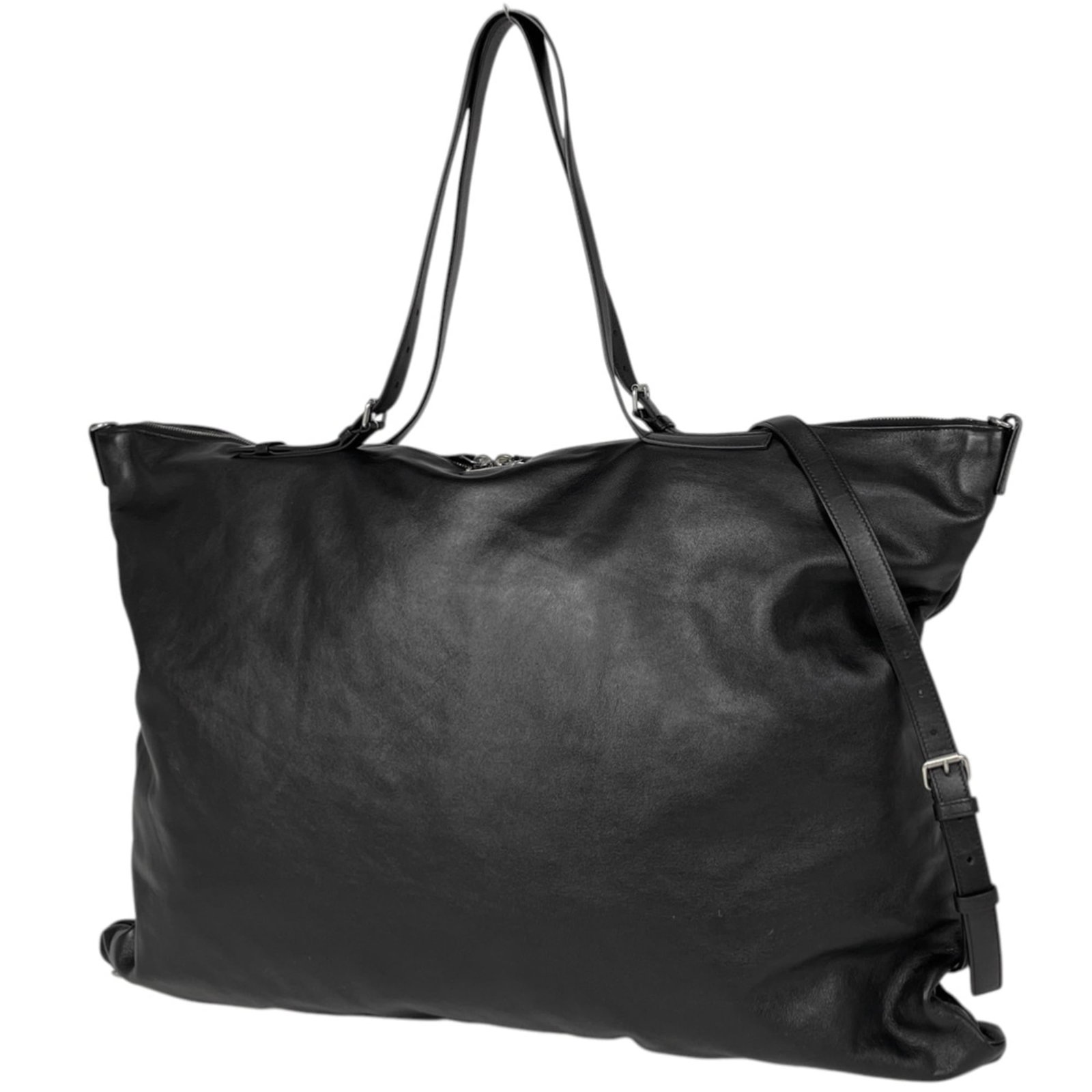 Saint Laurent Shoulder Bag Tote Bag Leather: Saint Laurent Shoulder Bag Tote Bag Leather This Saint Laurent shoulder bag tote features high-quality black leather and measures 47cm x 65cm x 2cm. With its classic design and durable construction,