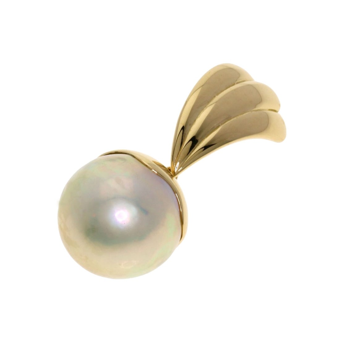 Yellow Gold Pendant with K18 Pearl and Top-Tier Design: Yellow Gold Pendant with K18 Pearl and Top-Tier Design K18 Yellow Gold Pendant with K18 Pearl. This elegant pendant showcases a top-tier design crafted from high-quality K18 yellow gold and adorned wi