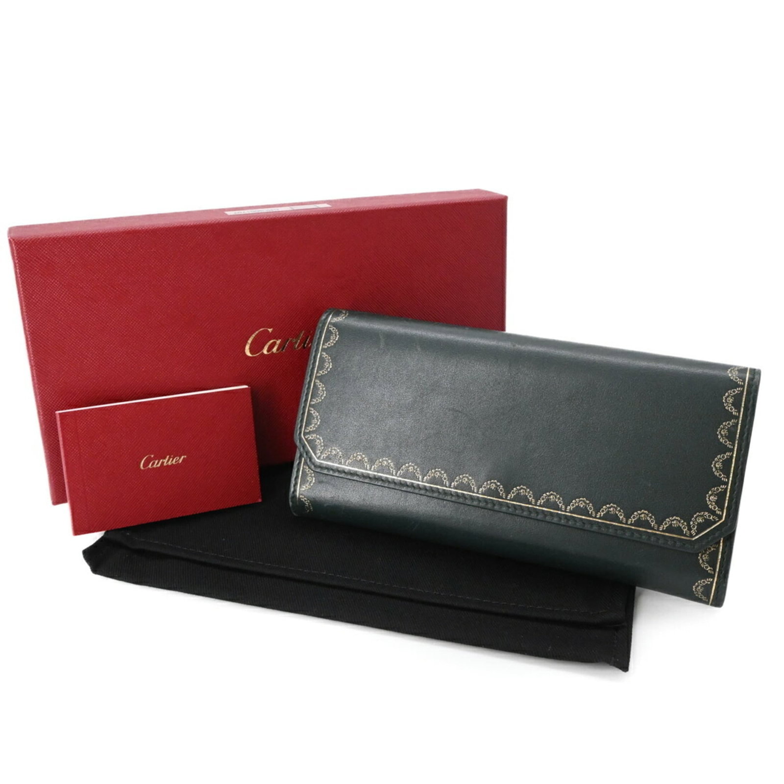 Cartier Long Wallet (Bi-Fold) Leather: Cartier Long Wallet (Bi-Fold) Leather Cartier Long Wallet (Bi-Fold) Leather features a classic design with a rich green leather exterior. This bi-fold wallet measures 9.5cm x 19cm x 3cm and has traces