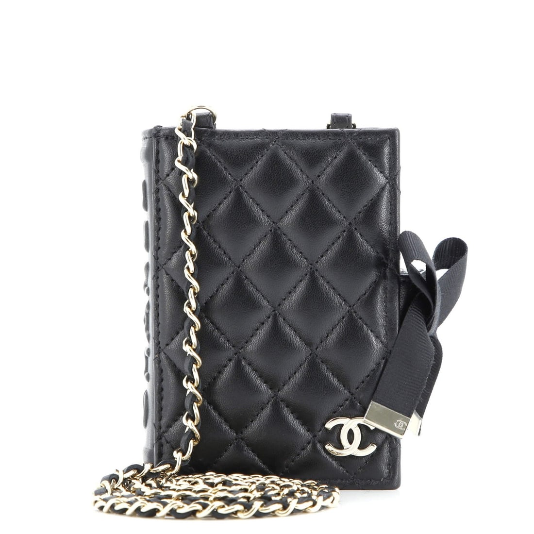 Lambskin Quilted Card Holder Book with Chain Holder Chanel: Lambskin Quilted Card Holder Book with Chain Holder Chanel The CC Book Card Holder with Chain Quilted Lambskin Exterior Material features a unique combination of style and functionality. This Chanel c