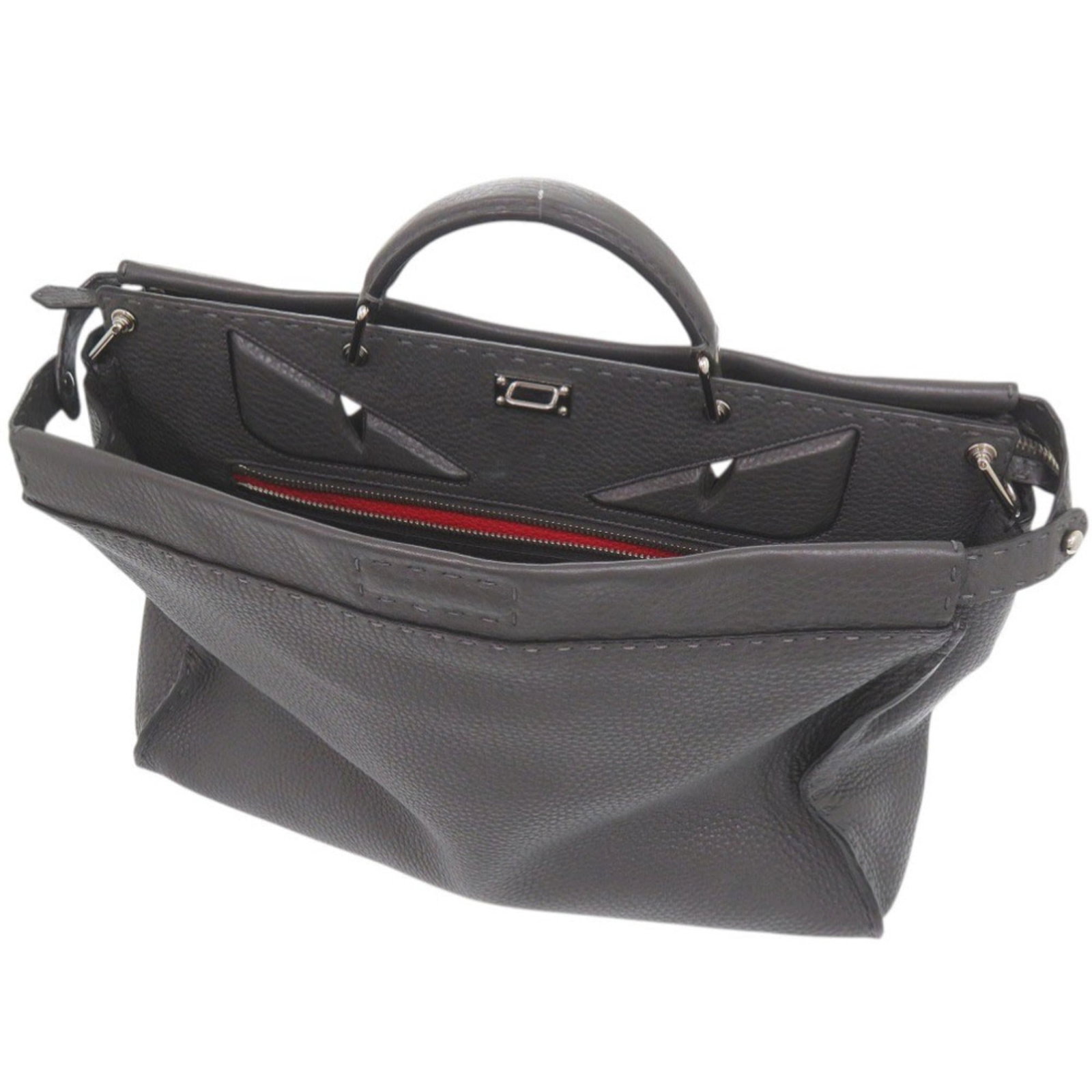 Fendi Handbag Leather: Fendi Handbag Leather Gray Fendi Handbag Leather for Sale. This used handbag features high-quality leather with traces of usage and minor scratches/dirt, giving it a worn-in look. Measuring 29cm x